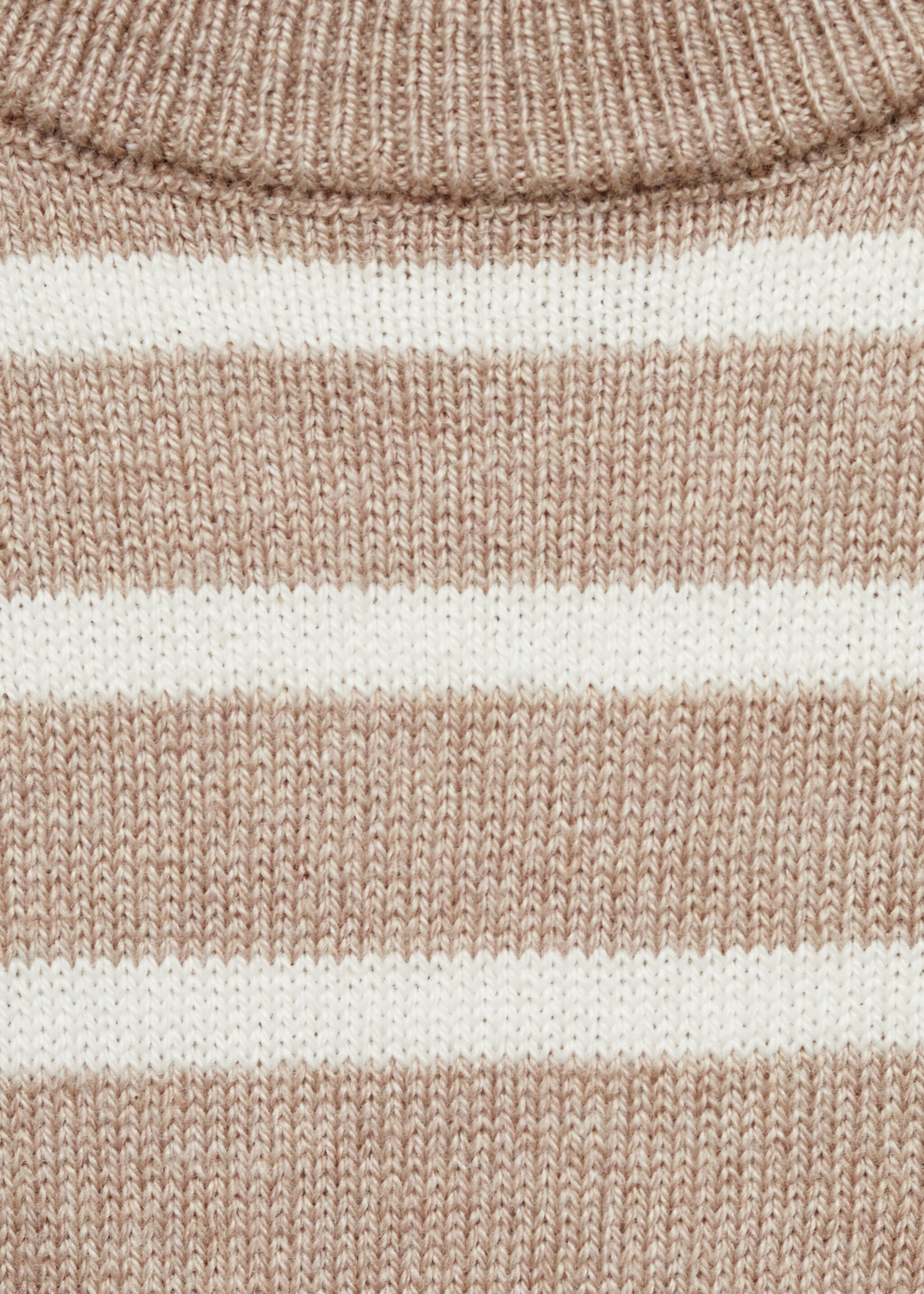 Gestreifter Pullover mit Volantdetails - Detail des Artikels 0