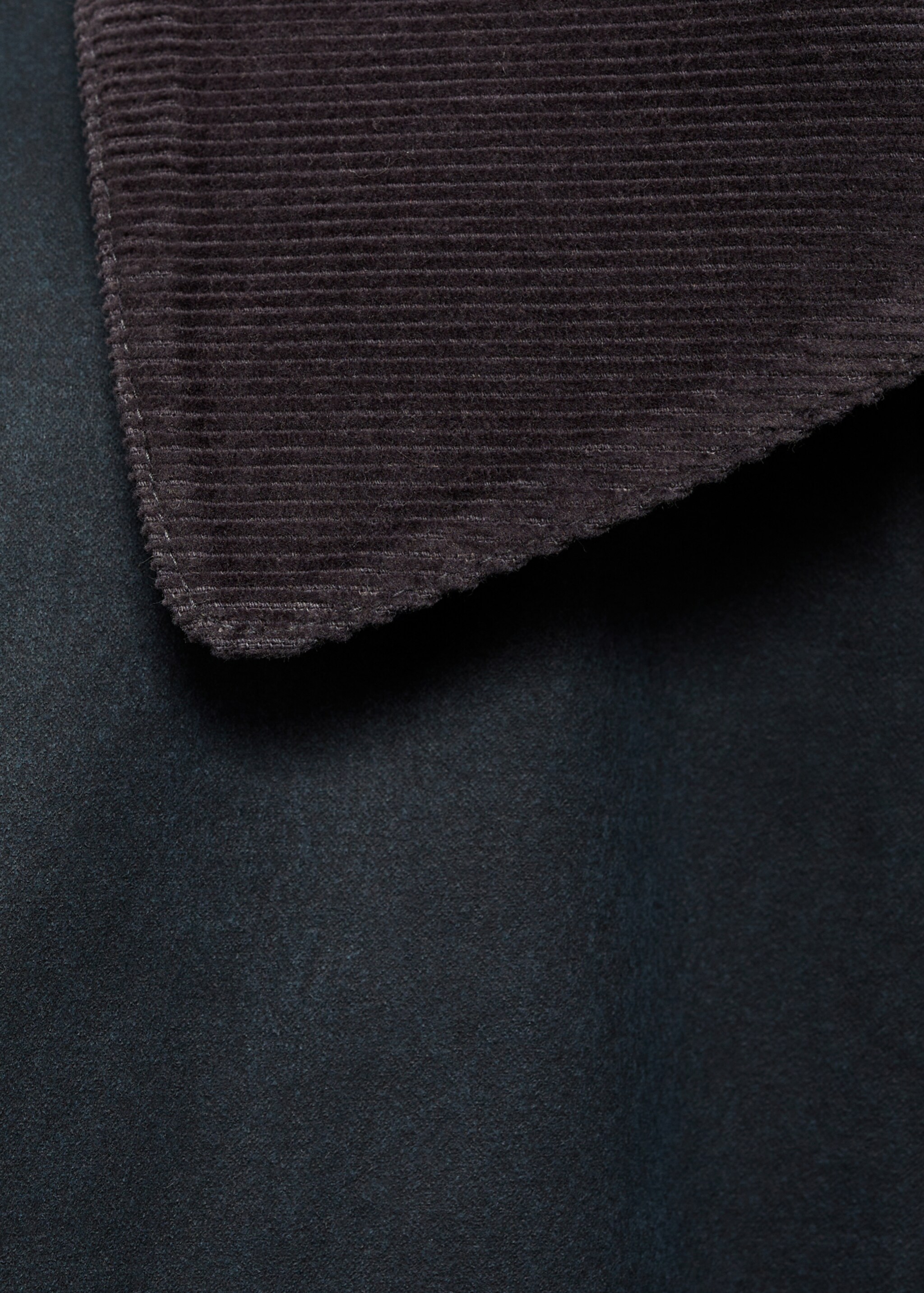 Long waxed-effect parka - Details of the article 0, Dark Navy. Ref: 77065630-00.