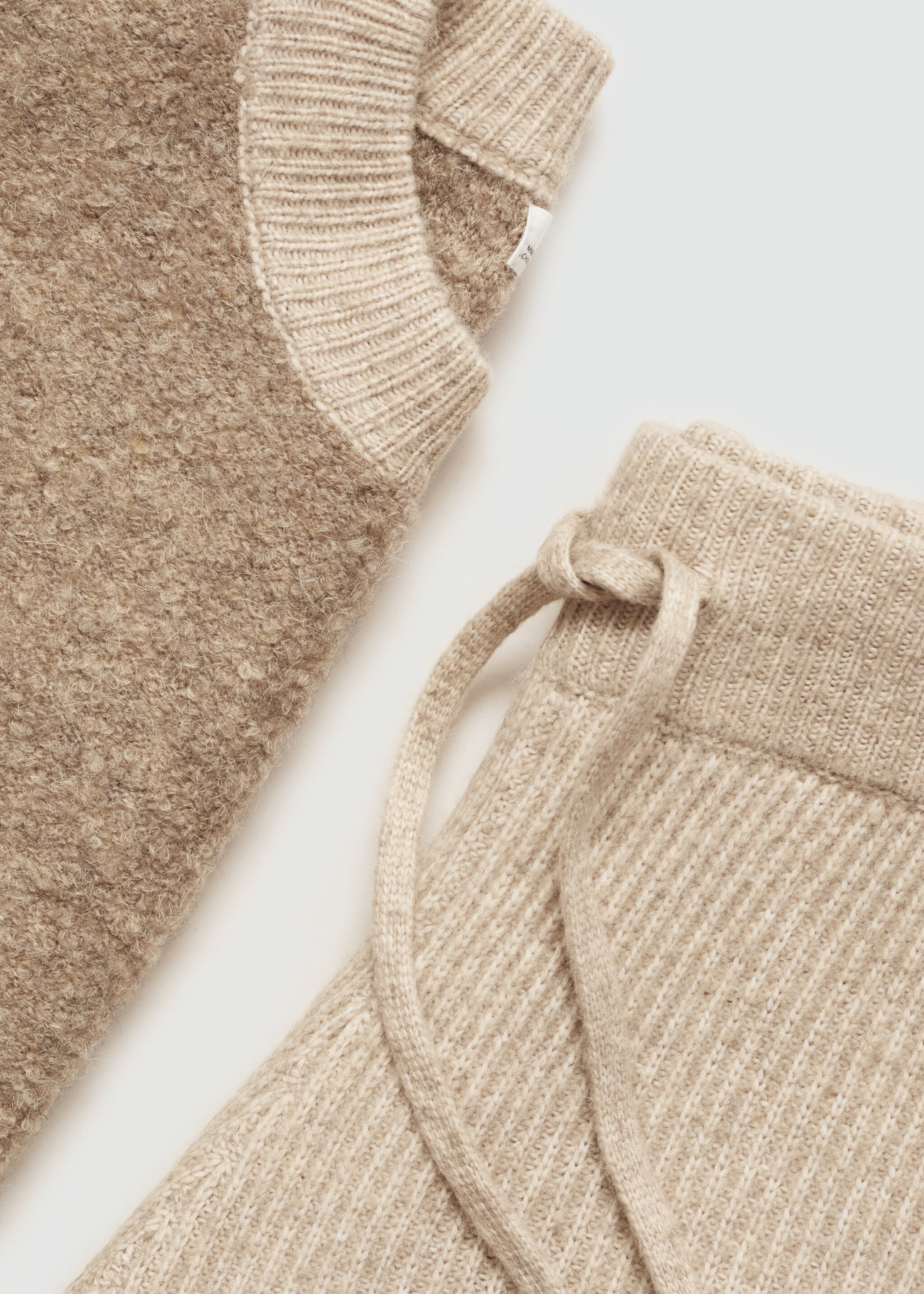 Joggerpants aus Strick - Detail des Artikels 0
