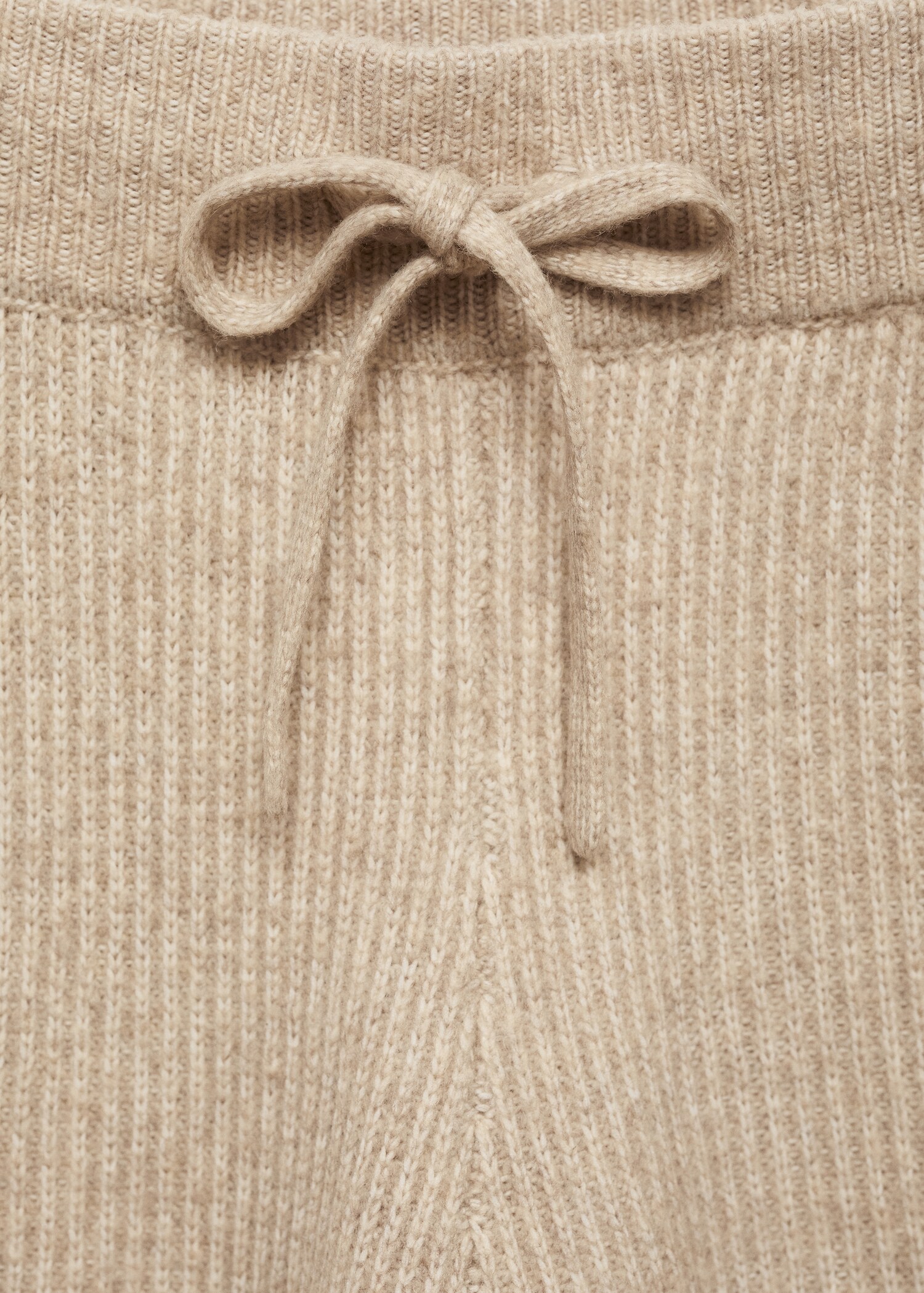 Knit jogger-style trousers - Details of the article 8