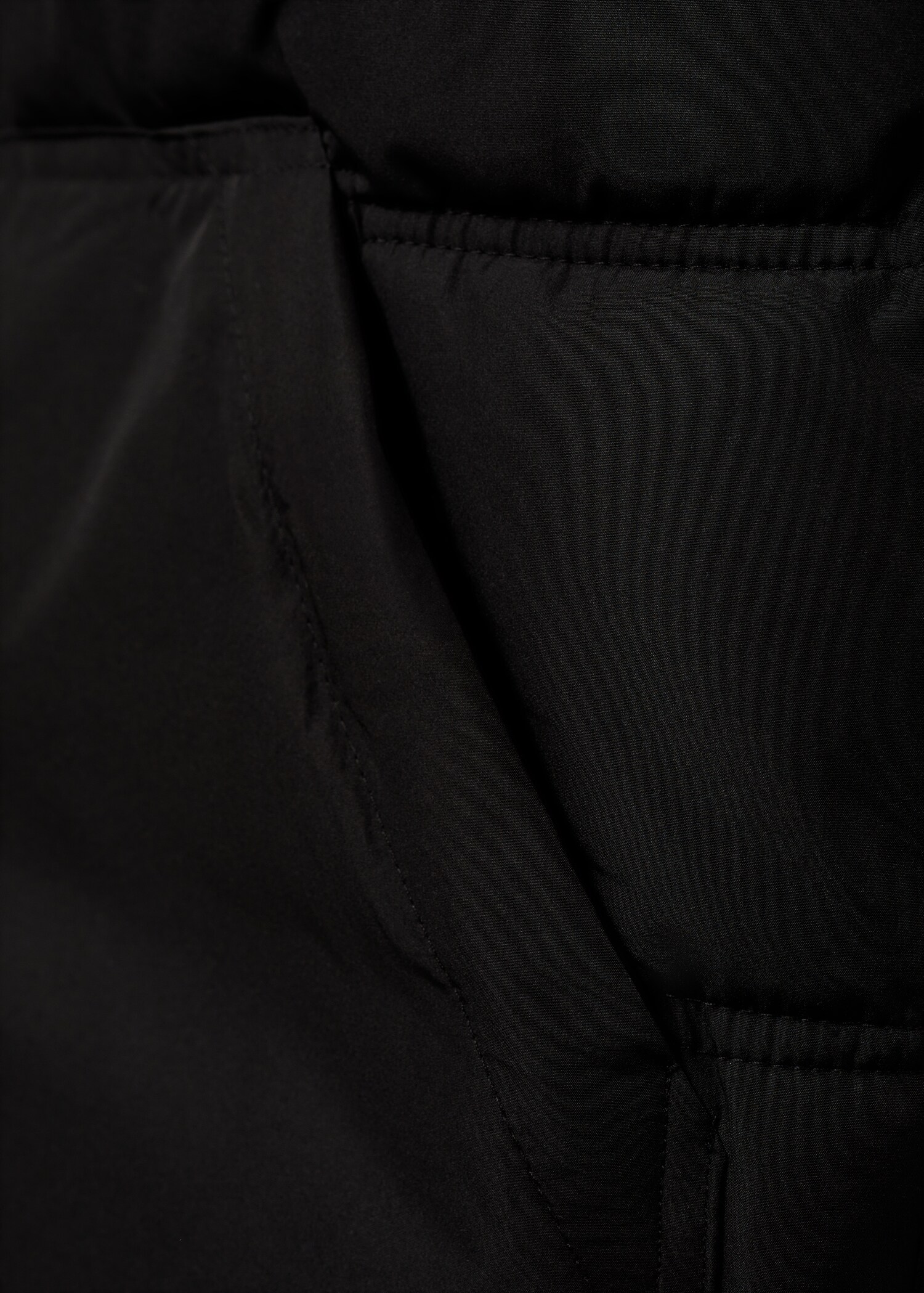 Quilted gilet - Details of the article 0