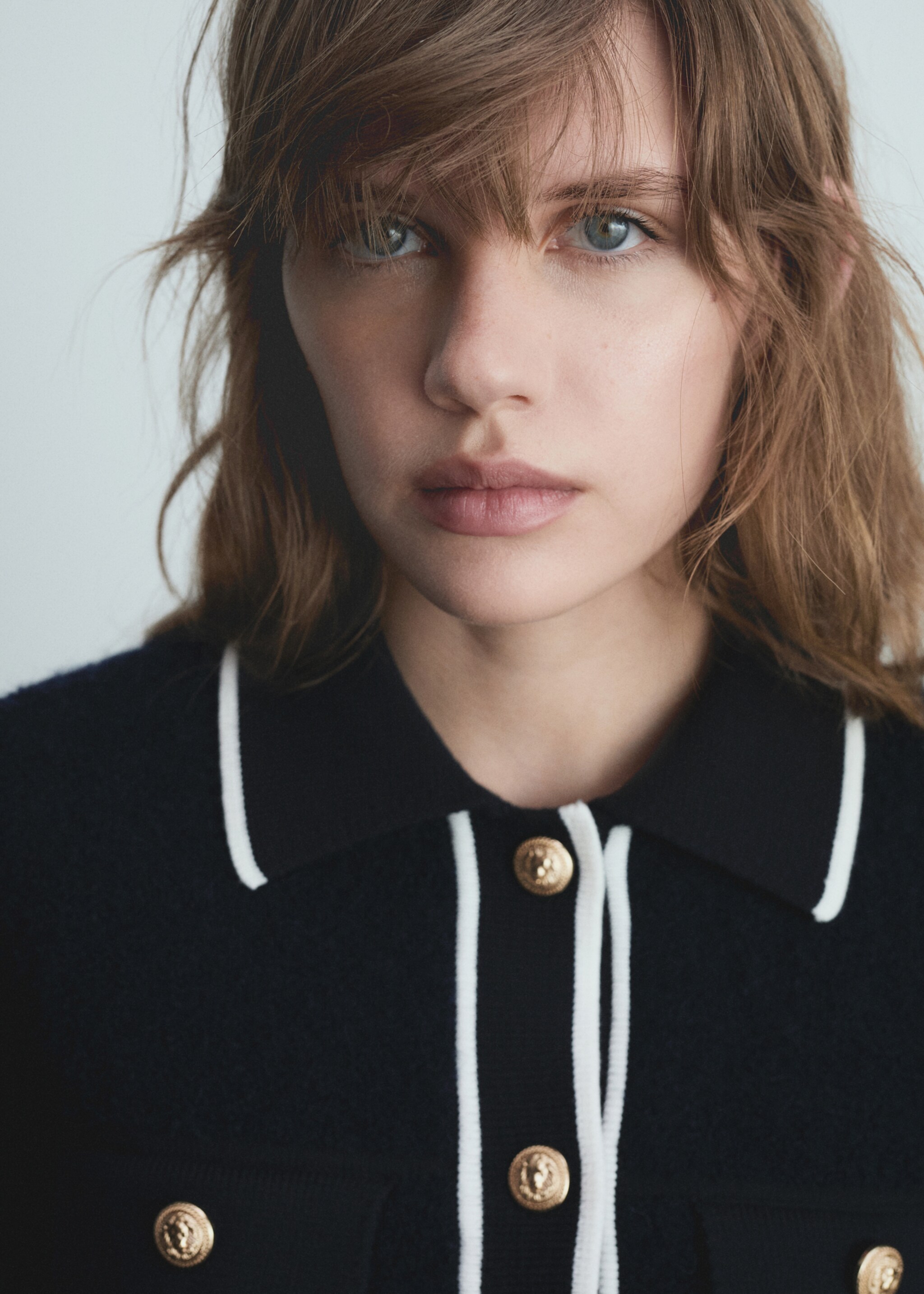 Knitted buttoned jacket - Details of the article 1, Dark Navy. Ref: 77065641-00.