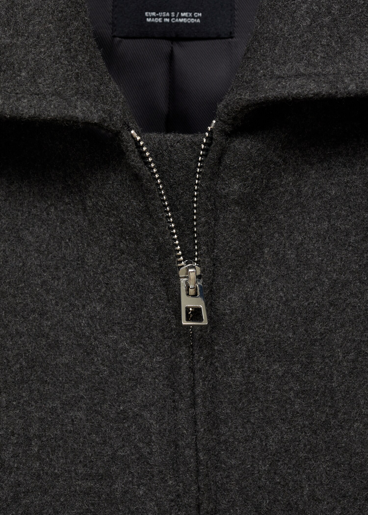Crop-Jacke mit Taschen - Detail des Artikels 8