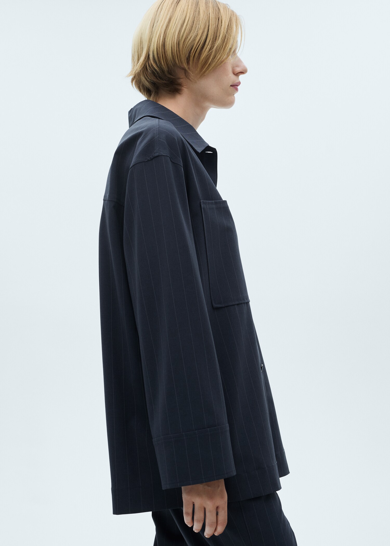 Pinstripe overshirt - Details of the article 4
