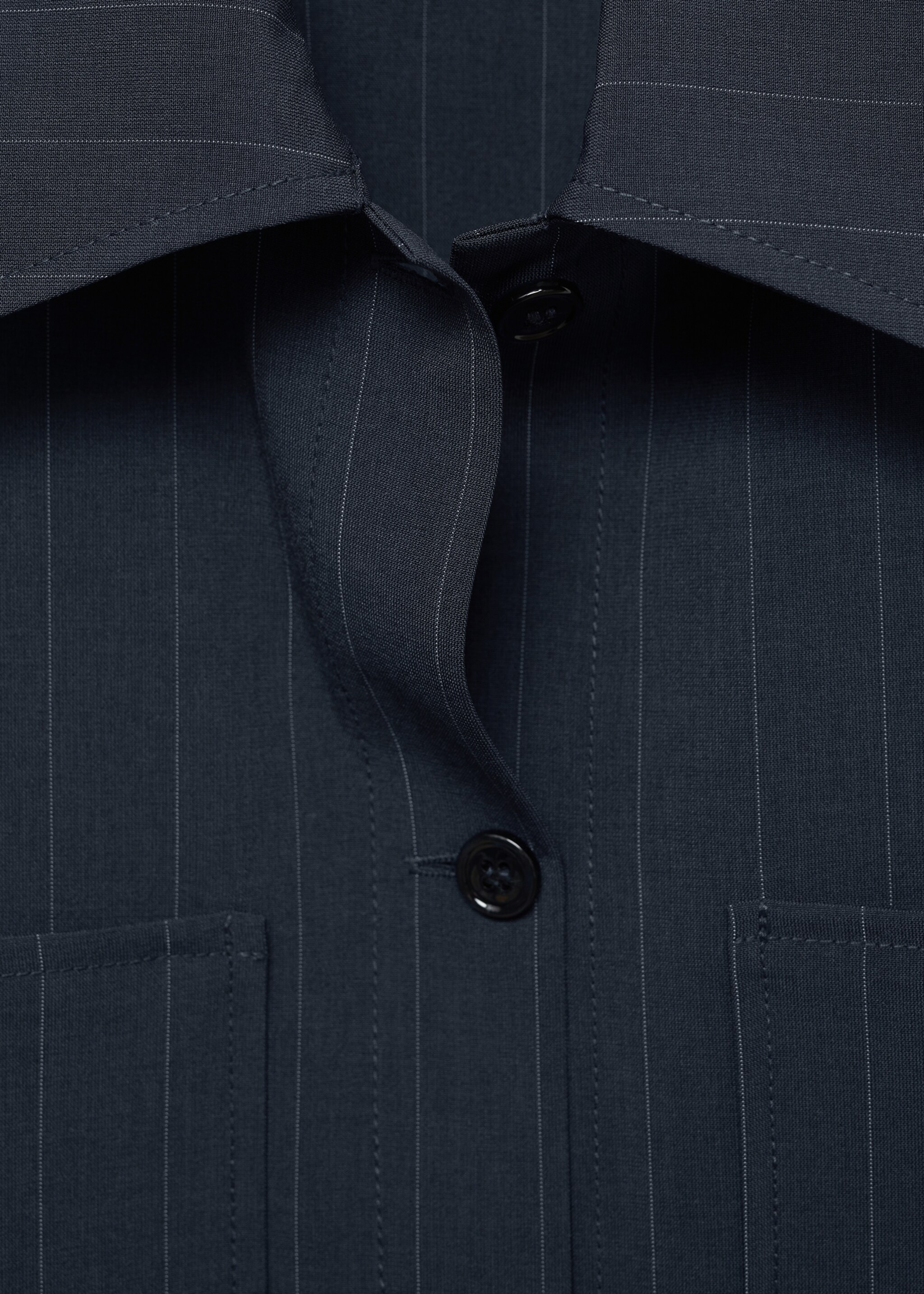 Pinstripe overshirt - Details of the article 8, Dark Navy. Ref: 77065649-00.