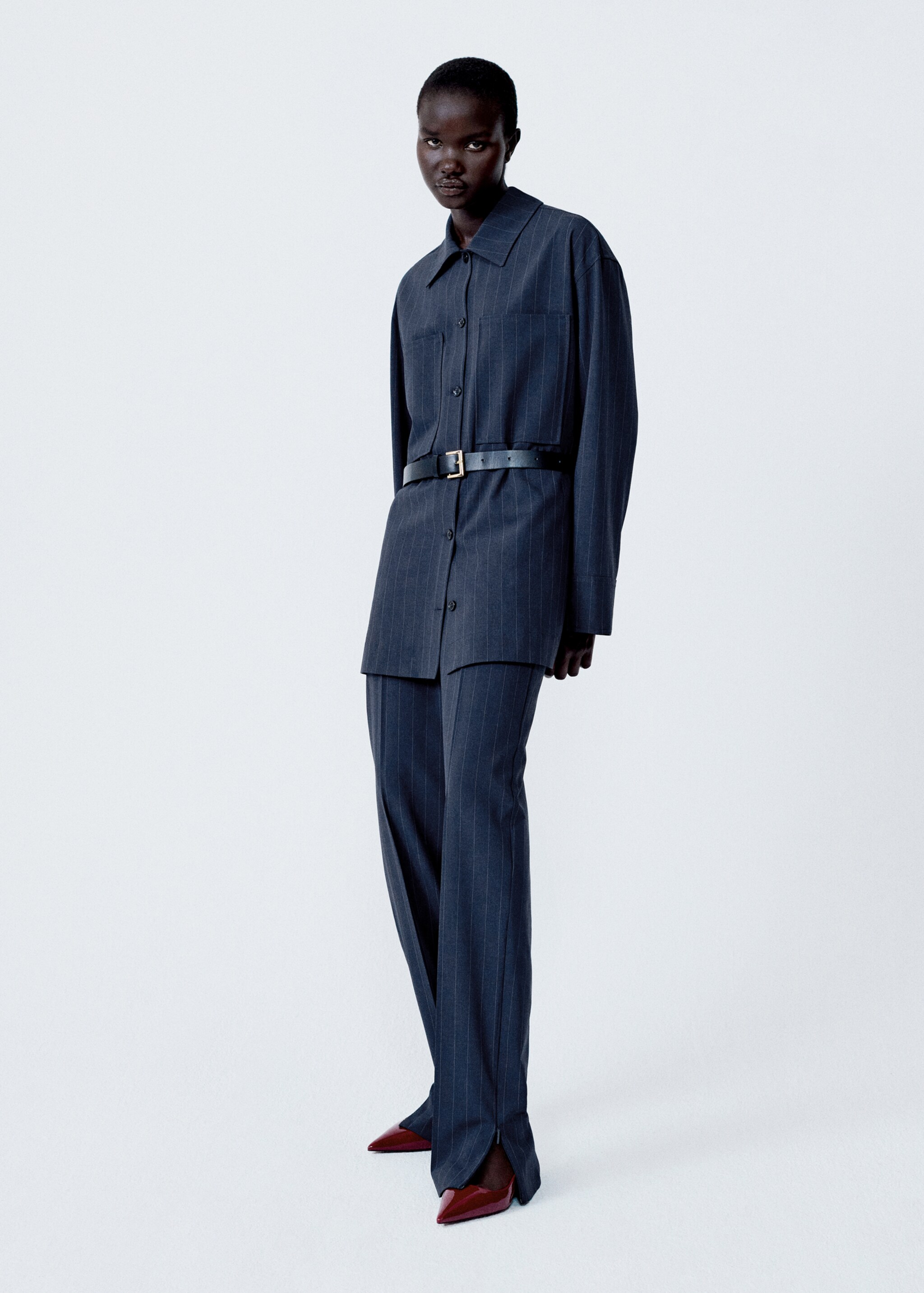 Pinstripe overshirt - Details of the article 9, Dark Navy. Ref: 77065649-00.