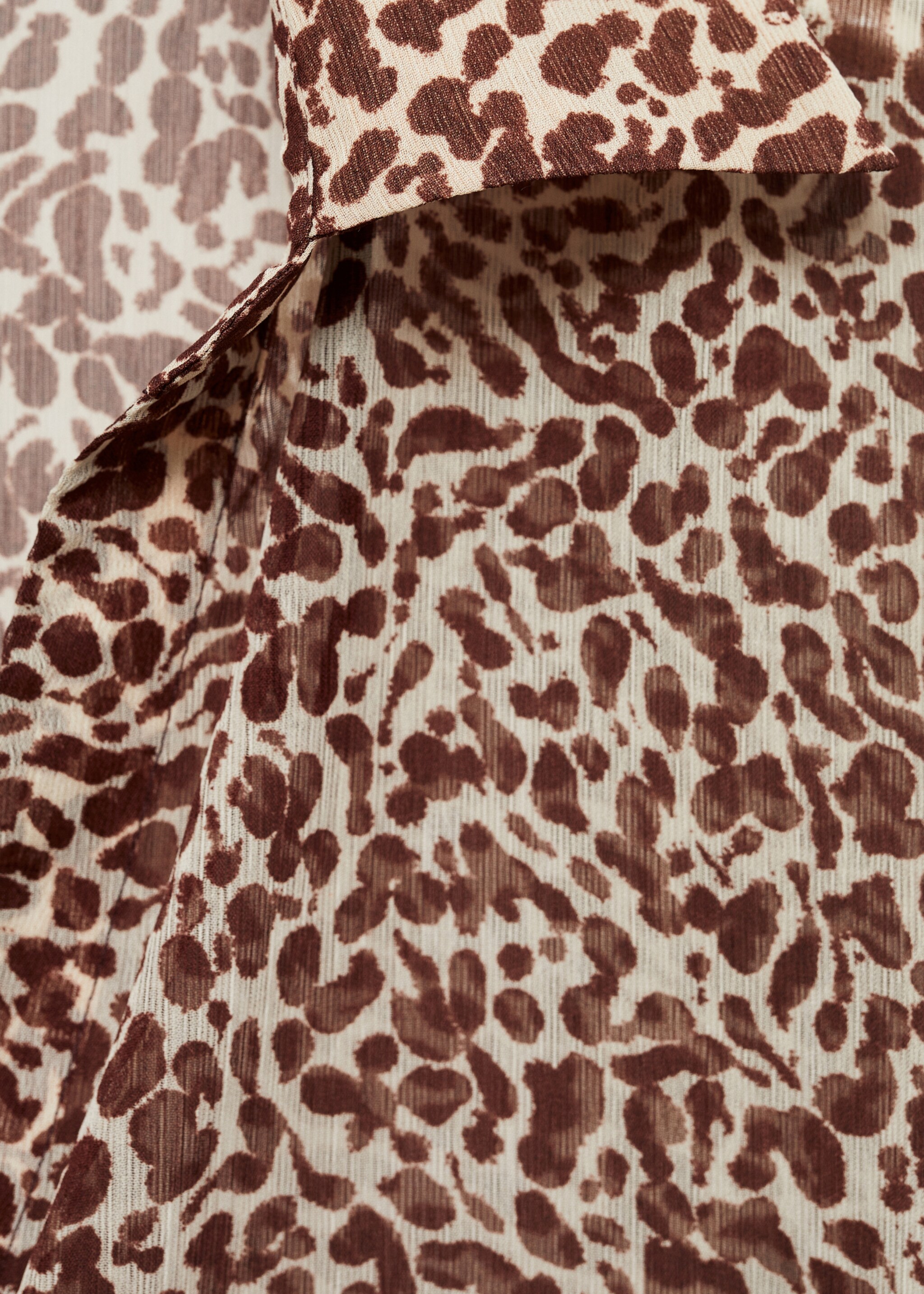 Leopardmönstrad vid skjorta - Detaljer om artikeln 8, Brun. Ref: 77065651-00.