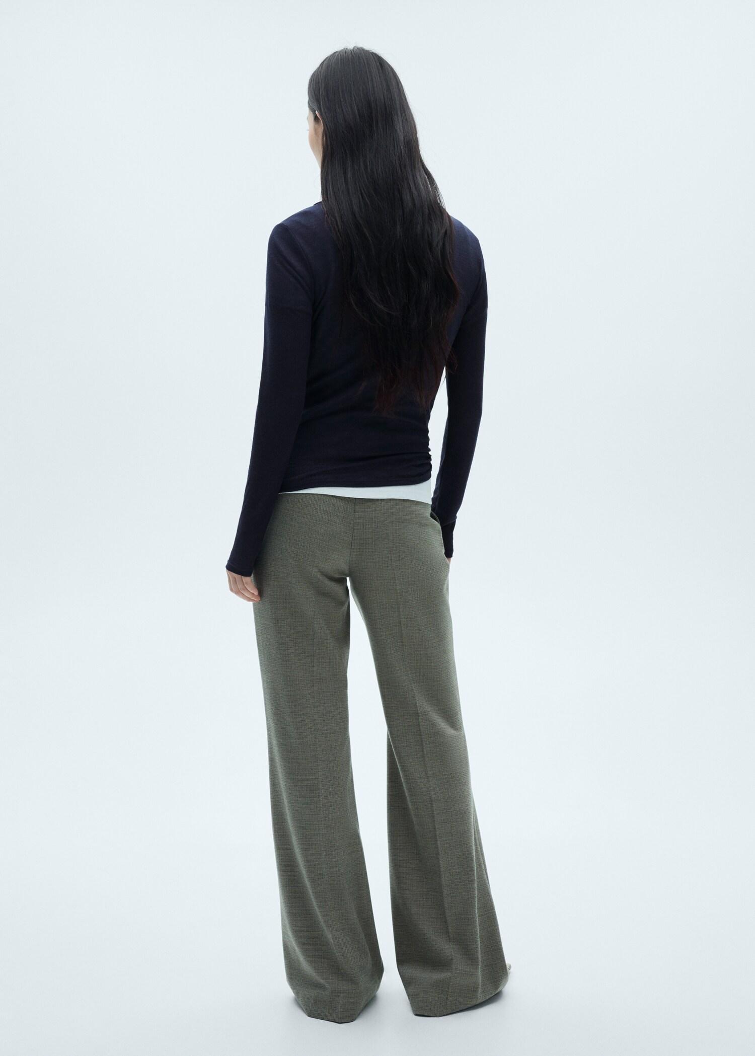 Button-down collar polo shirt - Reverse of the article