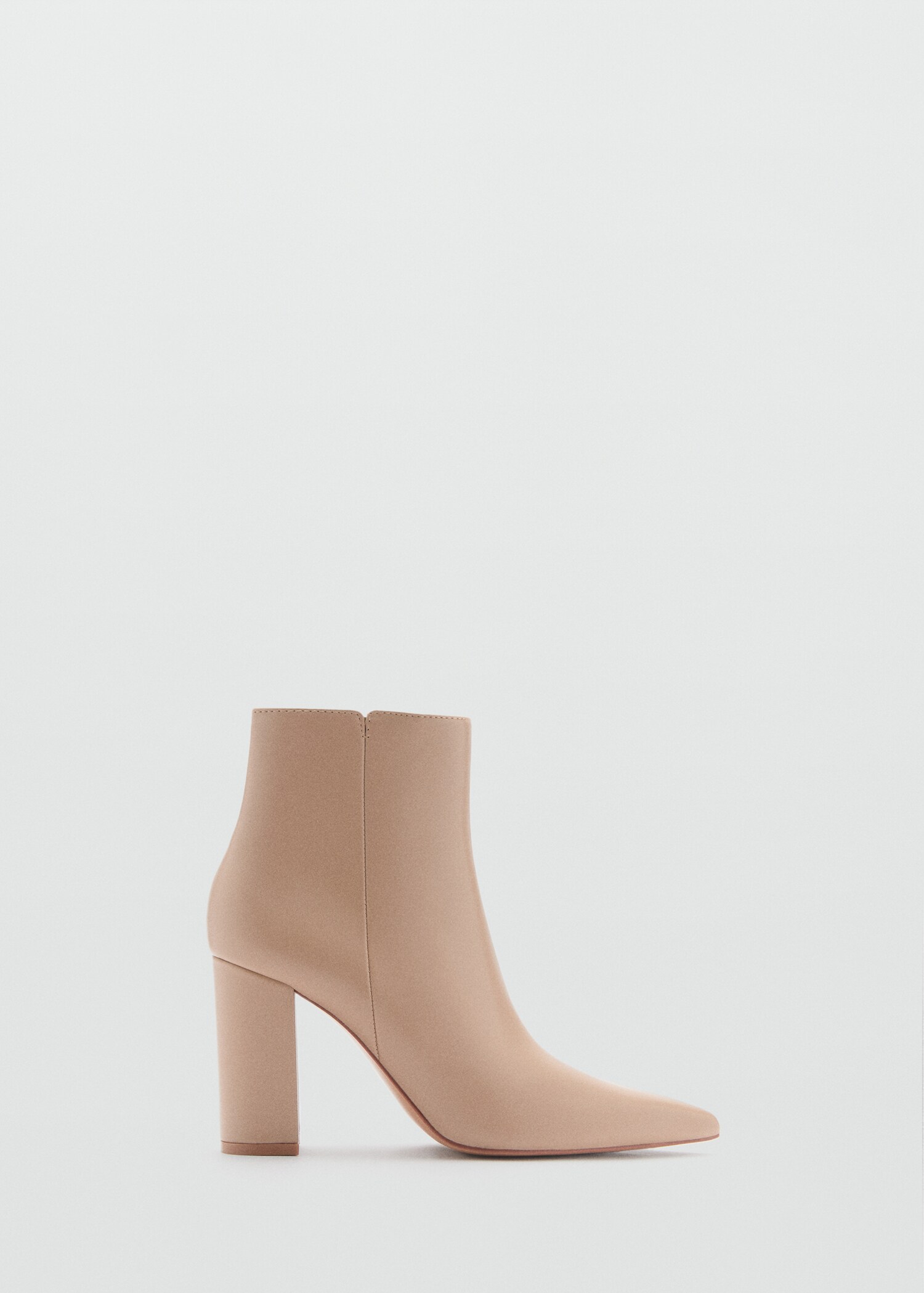Bottines pointues à talon - Article sans modèle