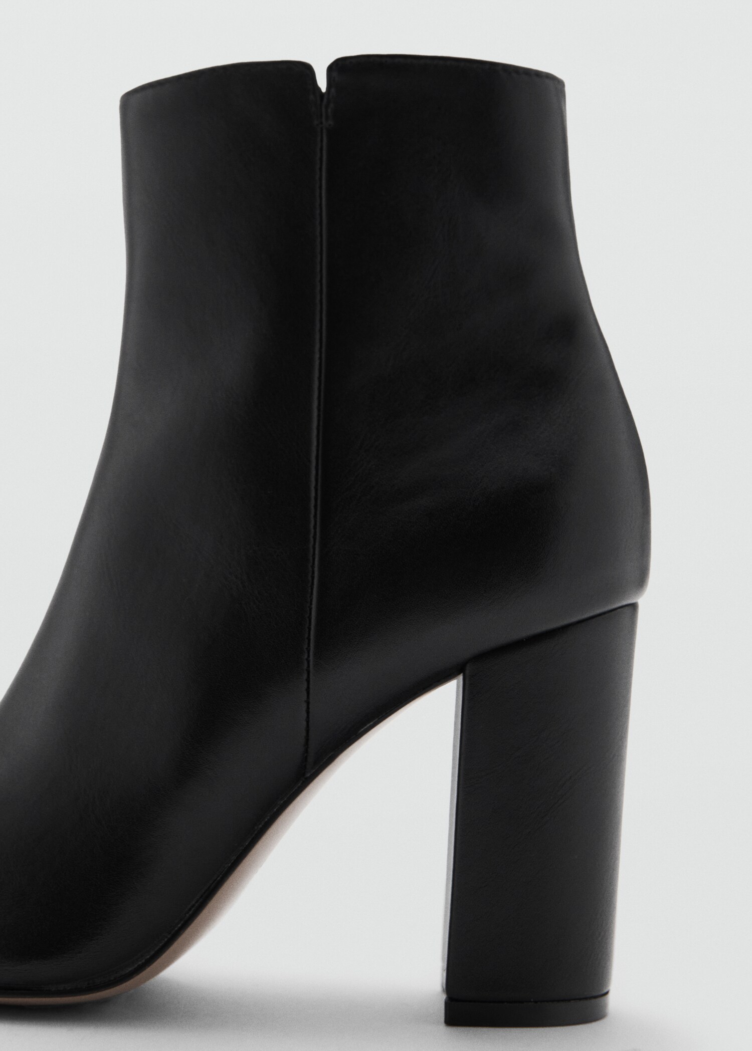 Bottines pointues à talon - Détail de l'article 2