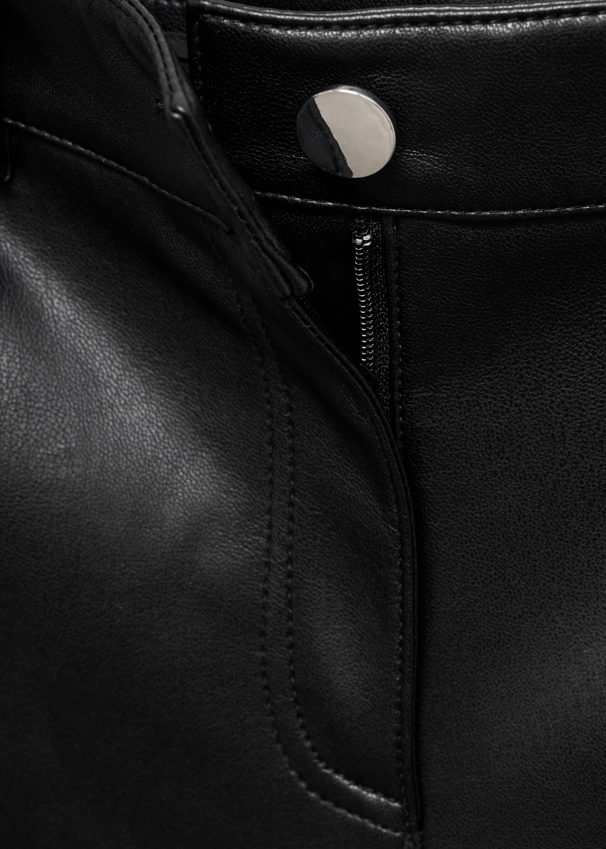 Leather-effect shorts - Details of the article 0, Black. Ref: 77065664-00.