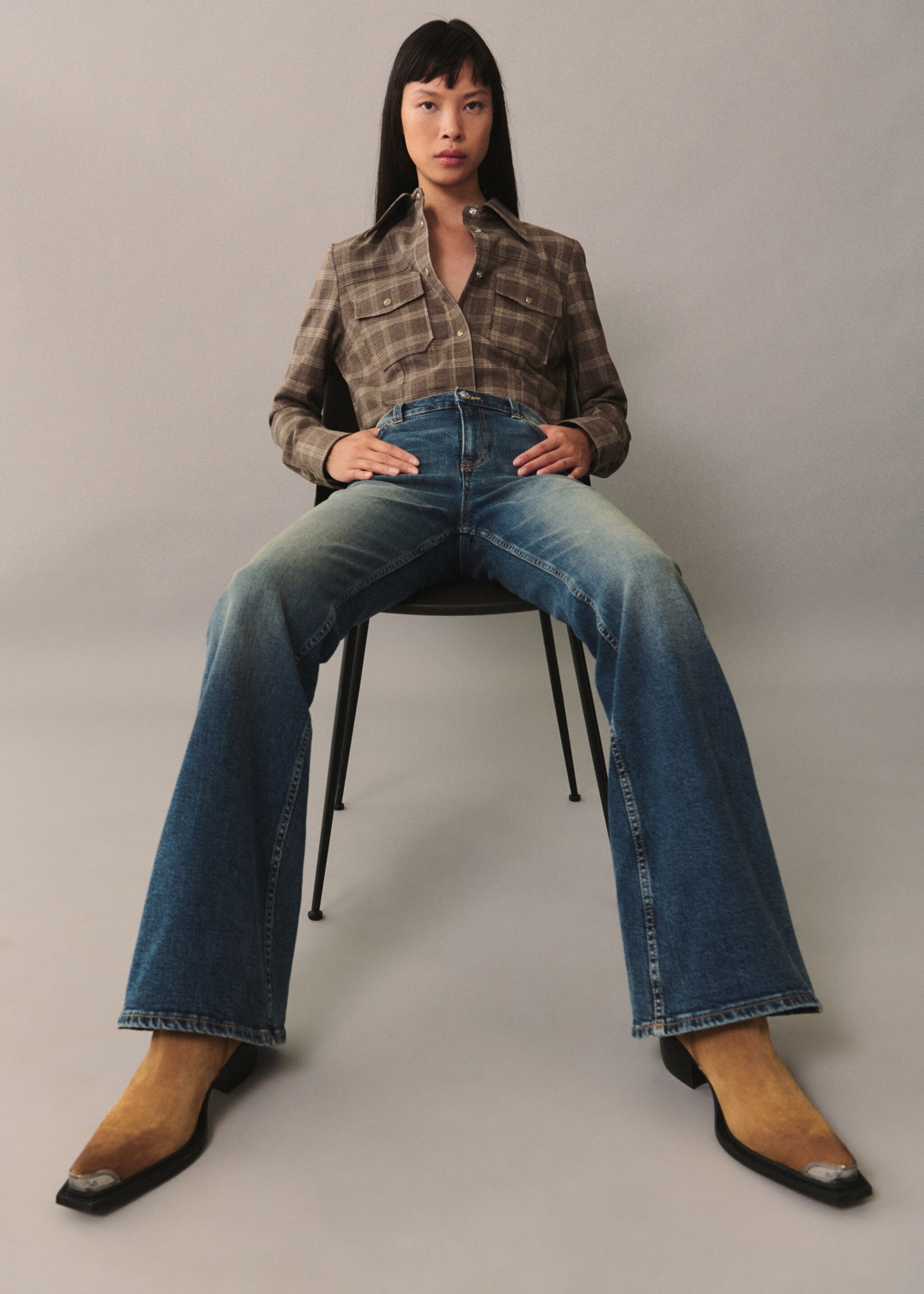 Metallic pointed toe leather ankle boots - Details of the article 7, Tobacco Brown. Ref: 77065666-00.