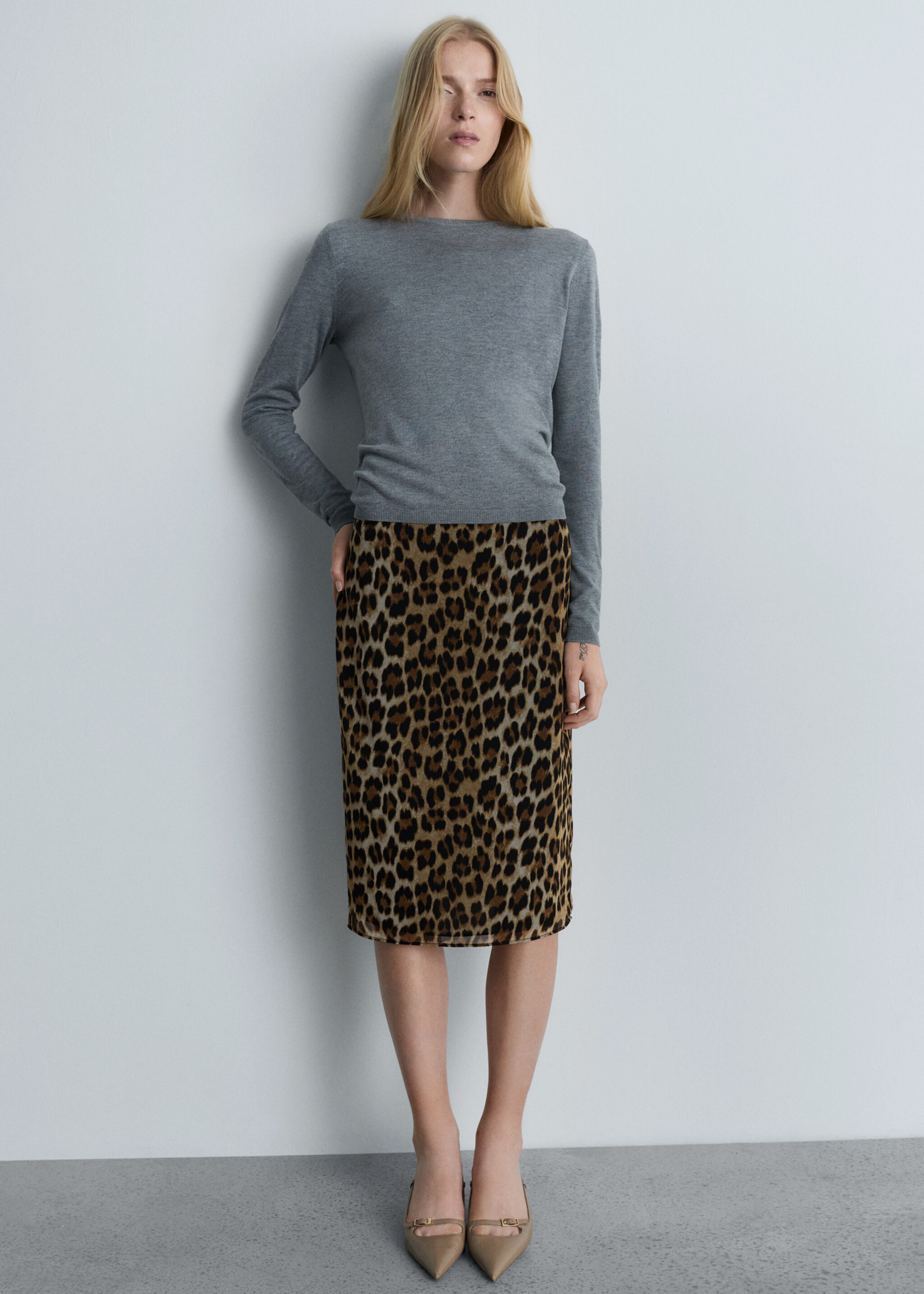 Leopard midi skirt - Details of the article 2, Brown. Ref: 77065667-00.