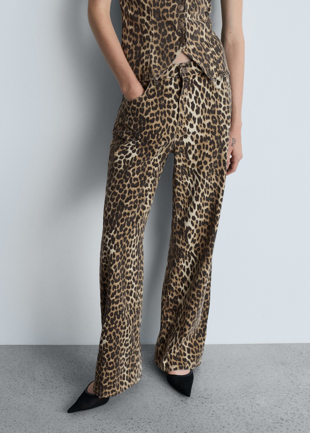 Leopard design straight wide denim pants | Judin
