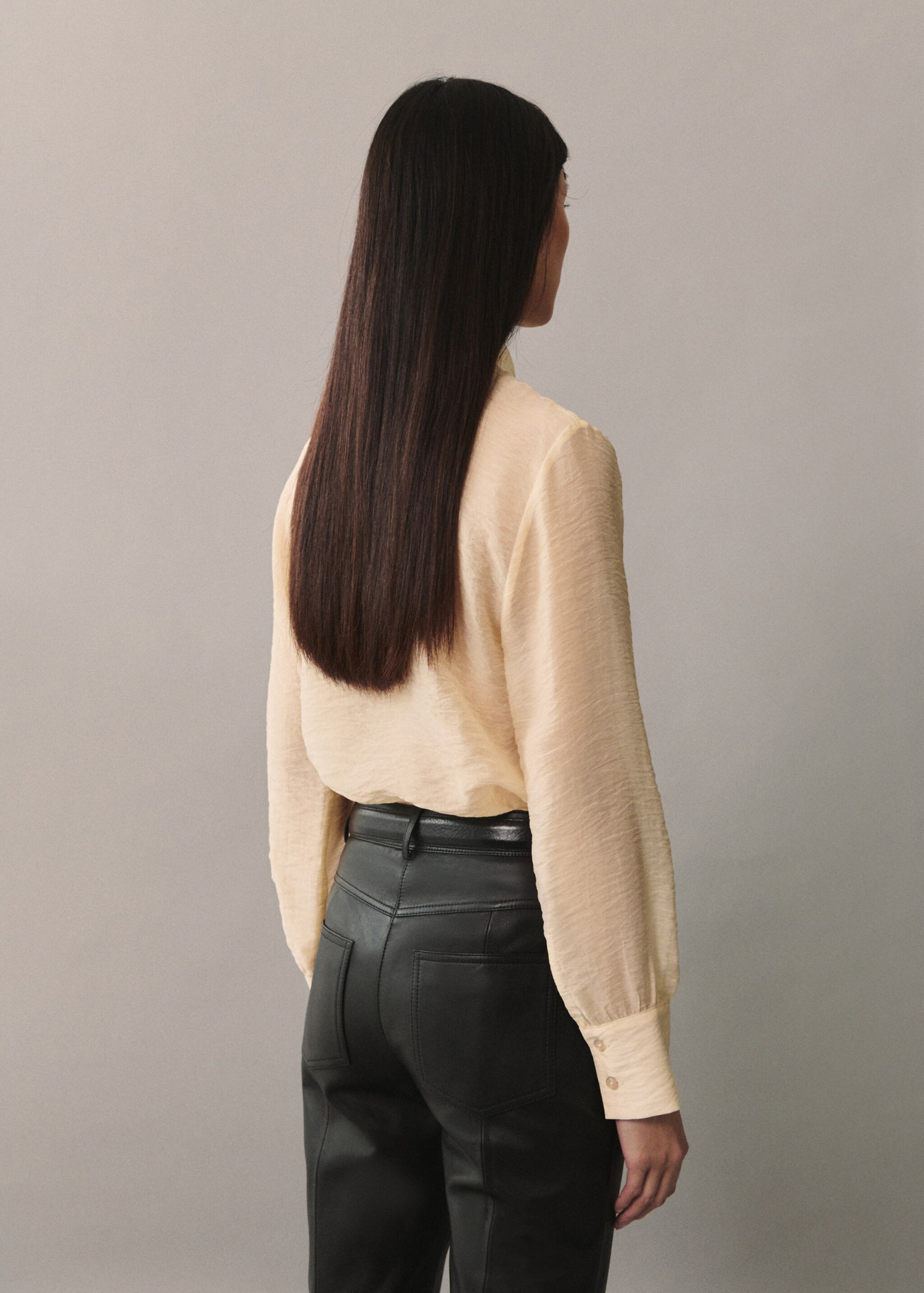 Camisa de liocel com folho - Verso do artigo, Cru. Ref: 77065670-00.