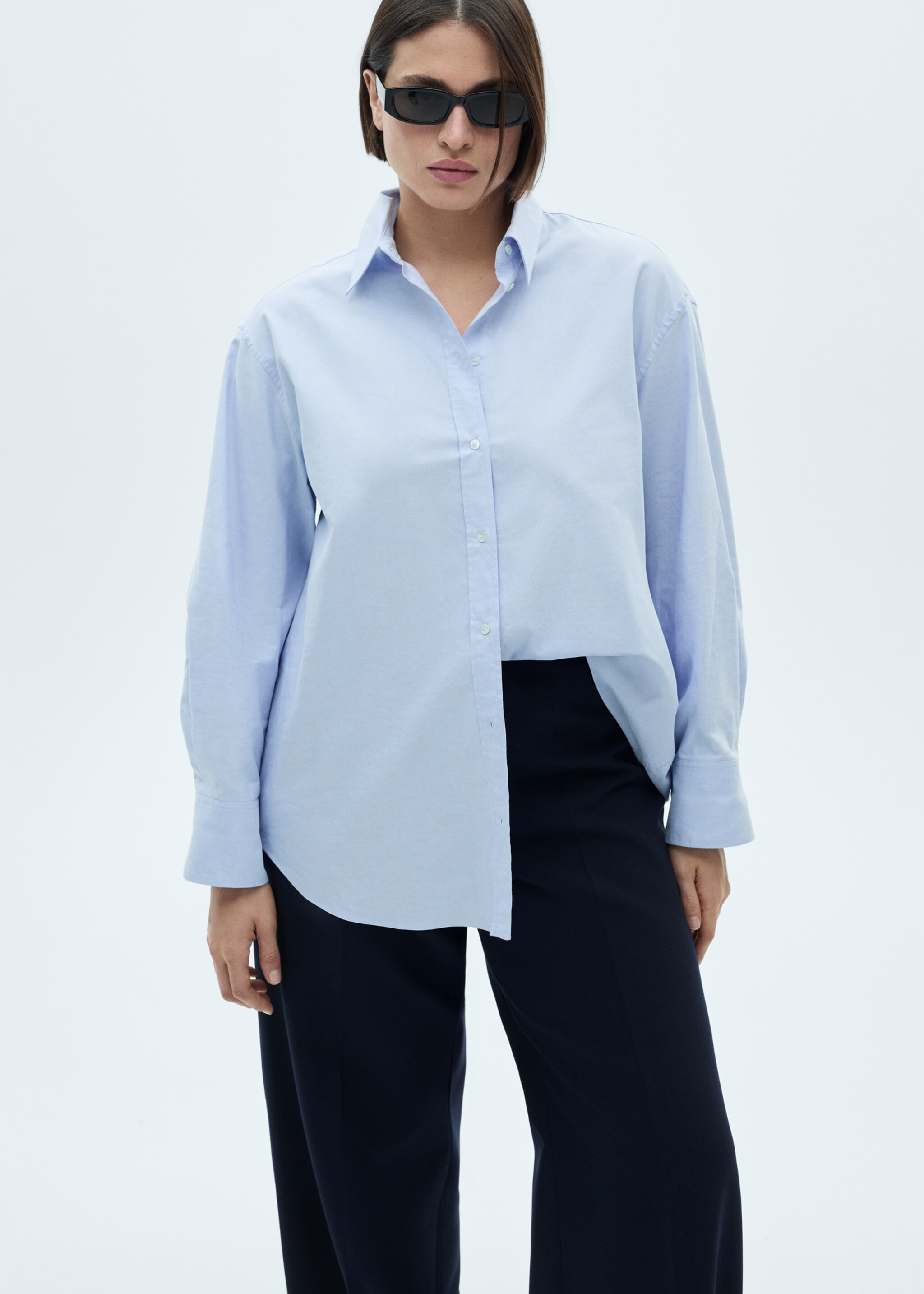Wideleg pleated trousers - Details of the article 5, Dark Navy. Ref: 77065674-00.
