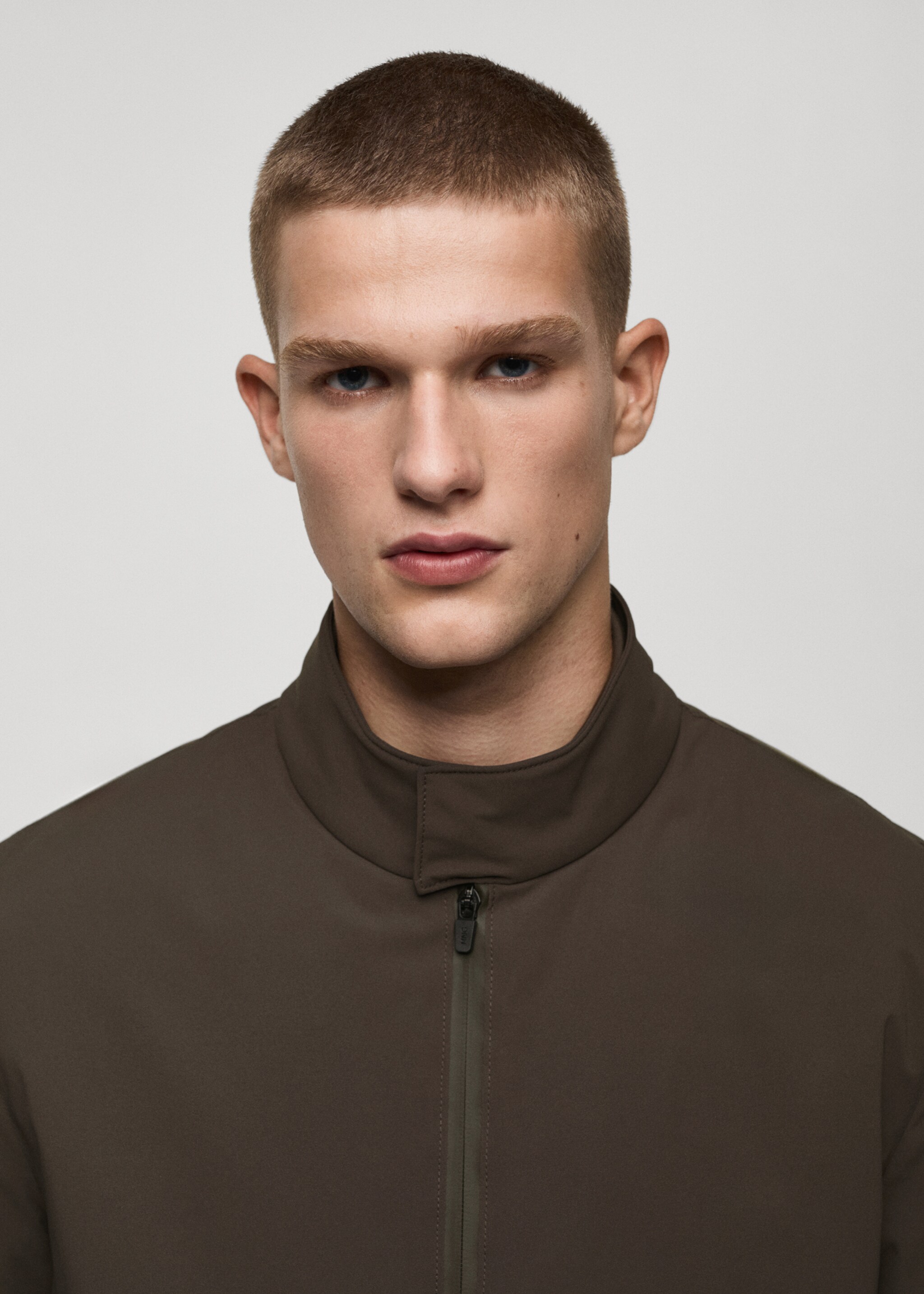 Veste imperméable rembourrage Thermore® - Détail de l'article 1, Marron. Ref: 77065963-00.