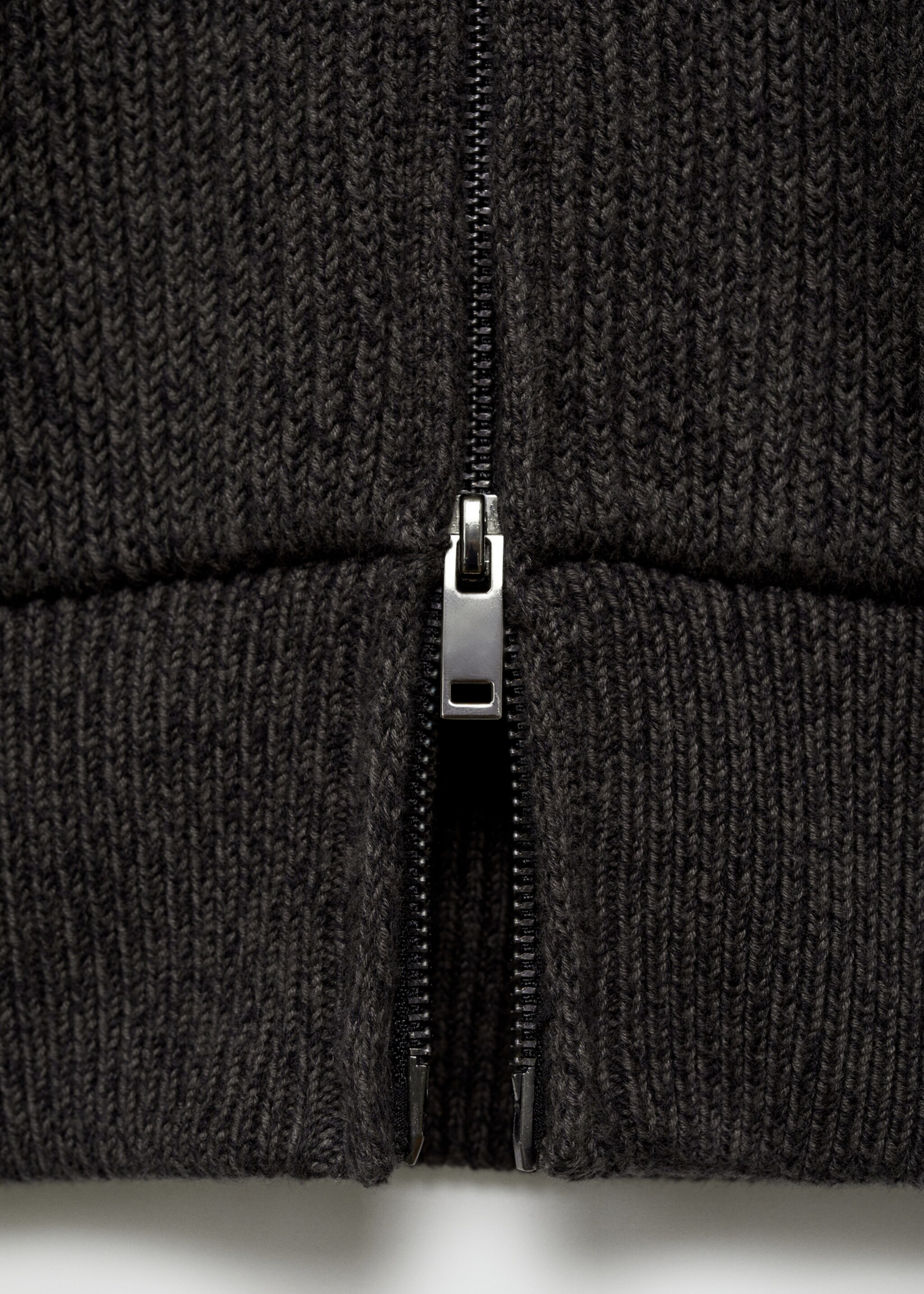 Pullover maglia spessa coste zip - Dettaglio dell'articolo 0, Grigio antracite. Ref: 77065975-00.