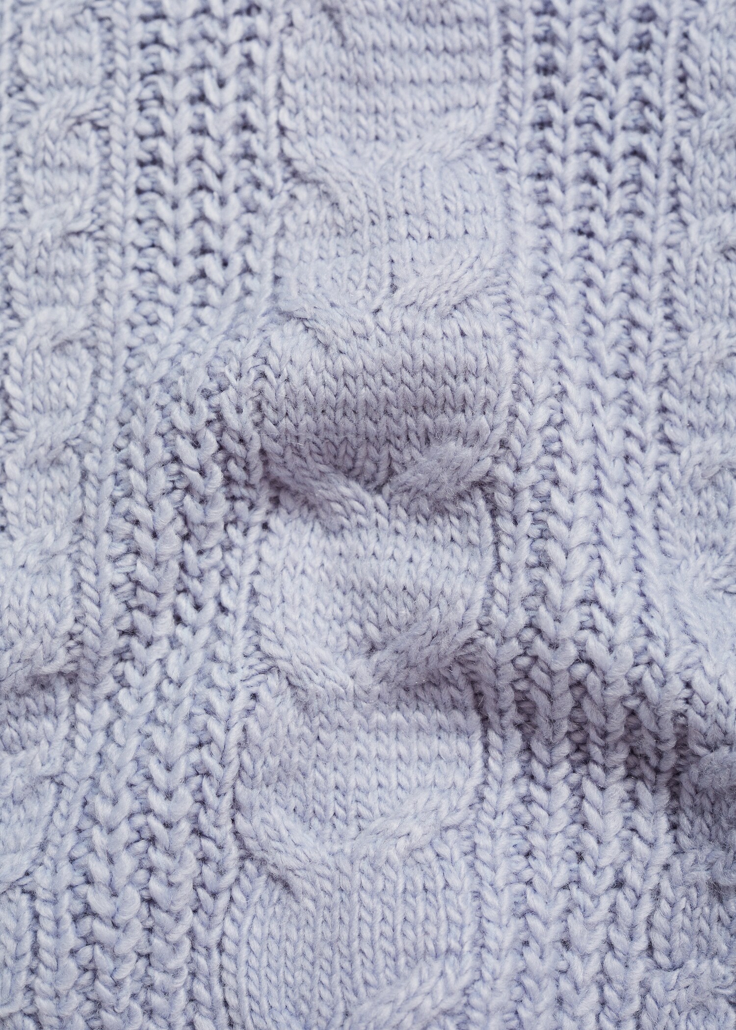 Braided knitted sweater - Details of the article 0