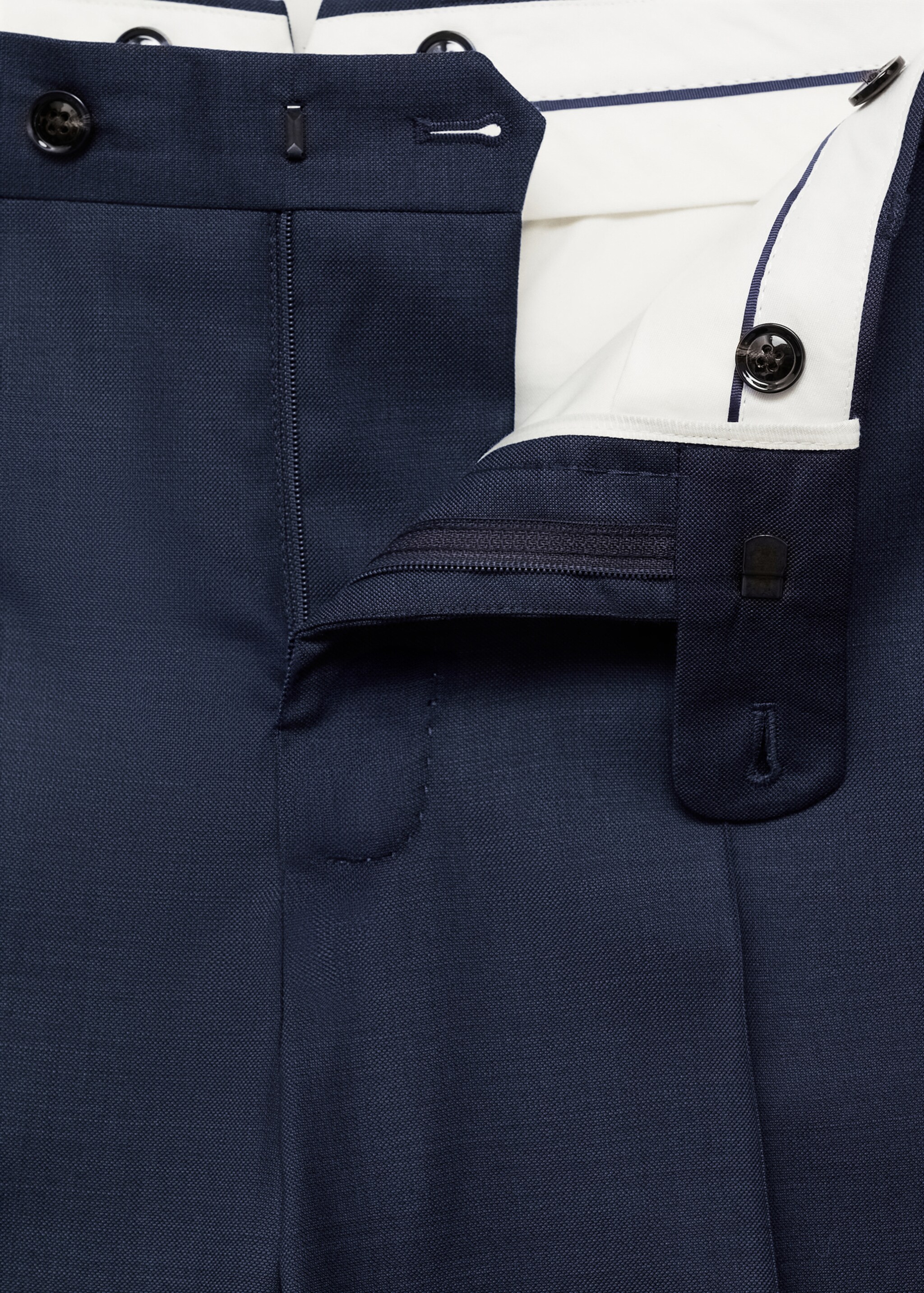 Venice 100% virgin wool suit trousers - Details of the article 8, Dark Navy. Ref: 77066005-00.