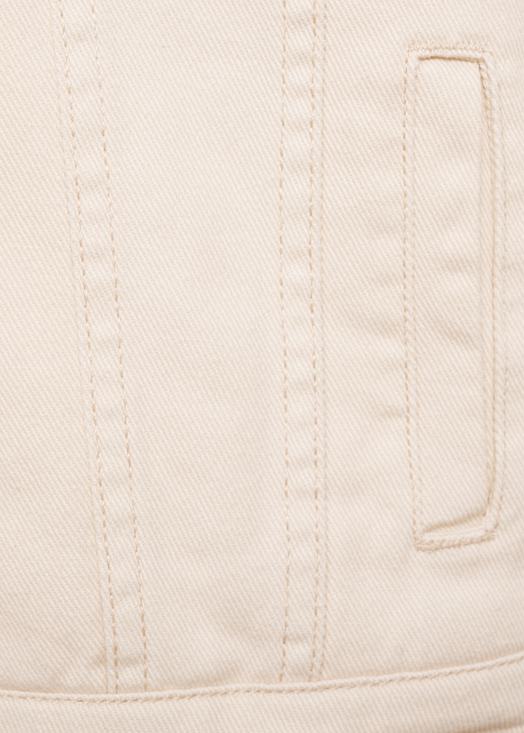 Fur-effect inner jacket - Details of the article 0, Sand. Ref: 77066338-00.