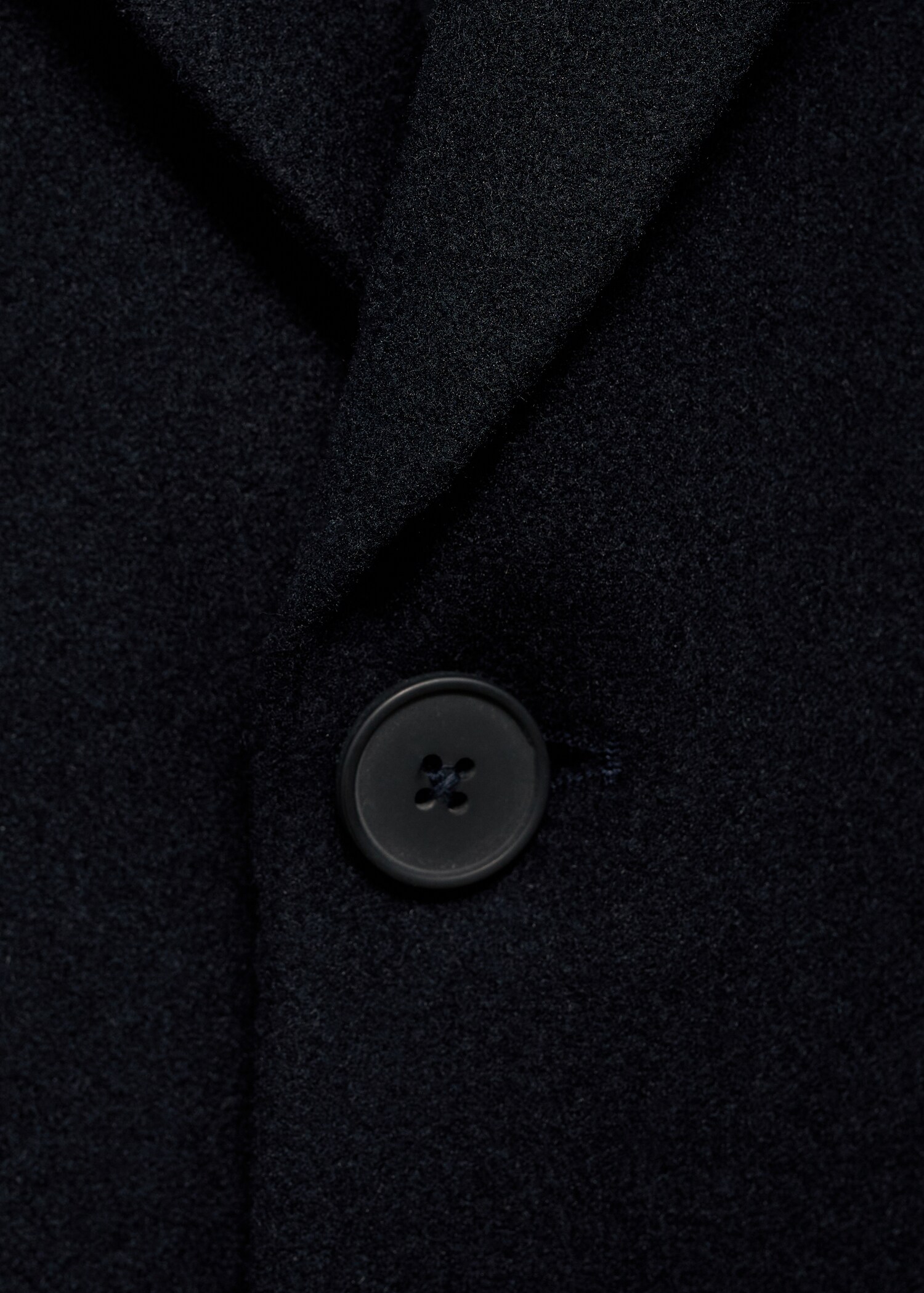 Long straight-fit coat - Details of the article 8