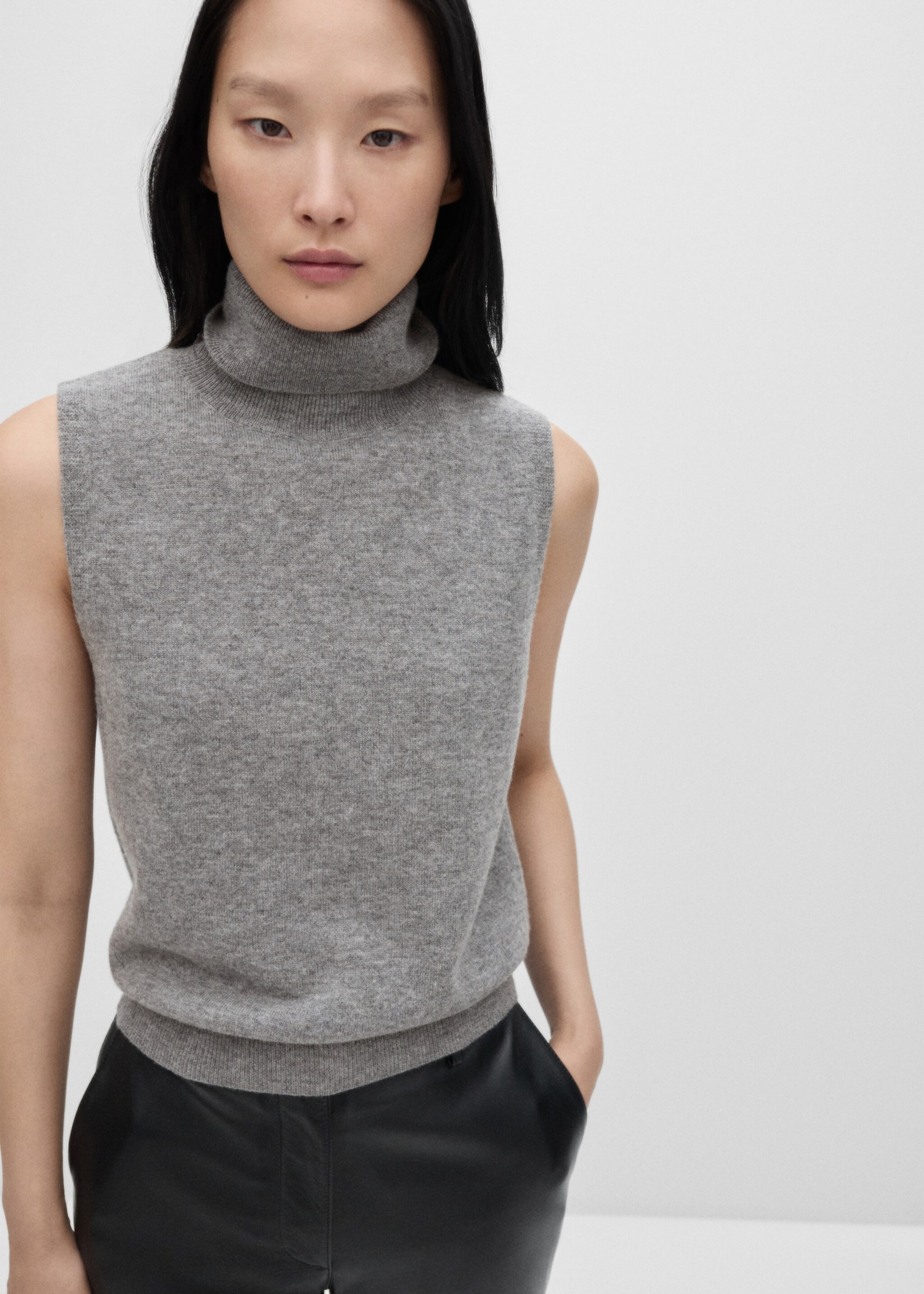 Wool turtleneck top - Medium plane, Medium Heather Grey. Ref: 77066743-00.