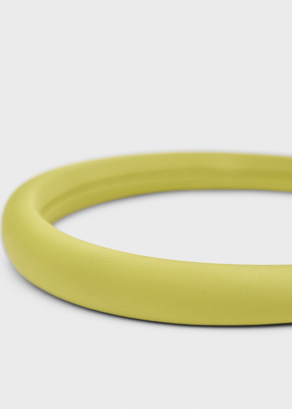 Satin padded headband - Women | MANGO OUTLET USA