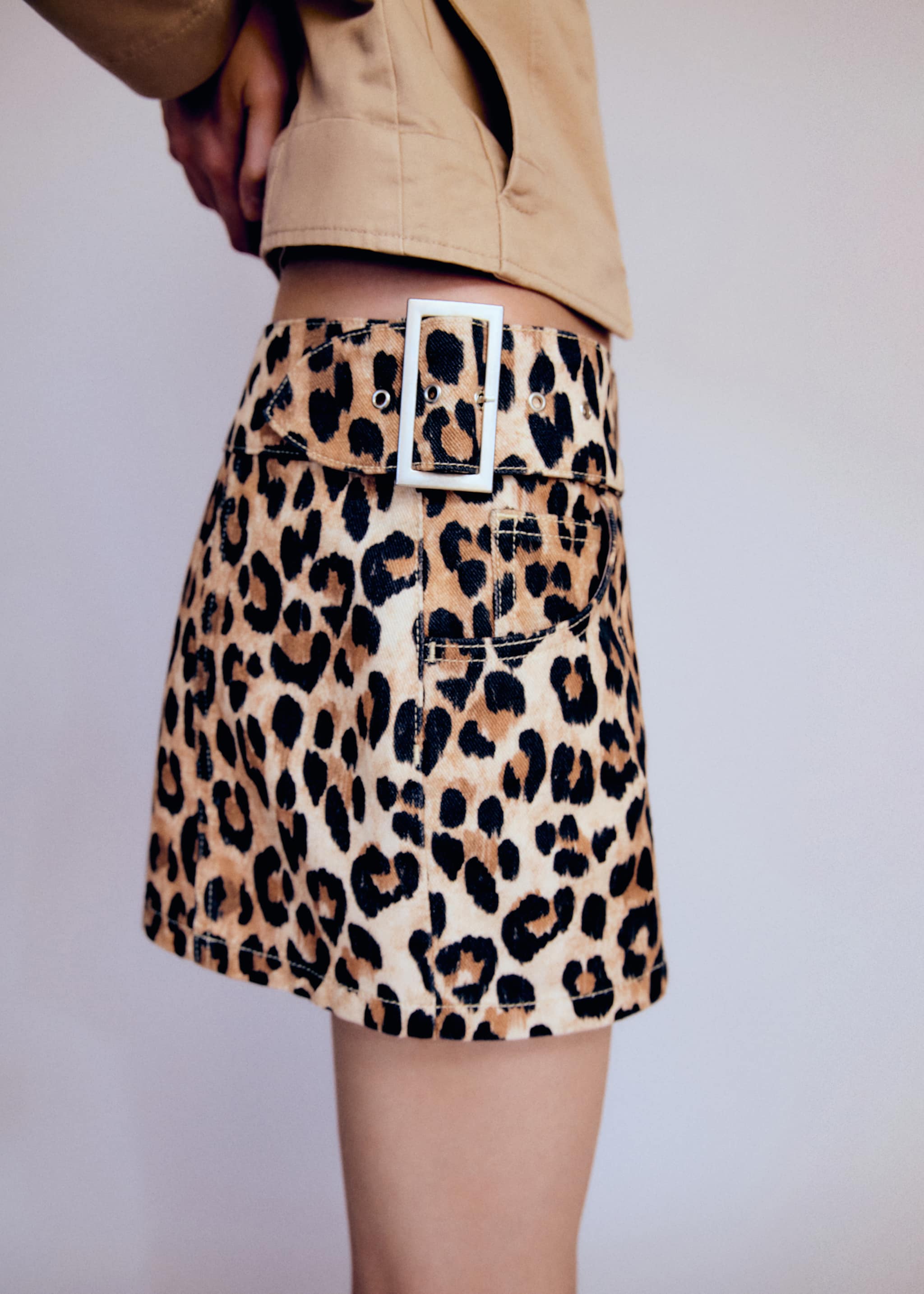 Minifalda vaquera leopardo - Detalle del artículo 6