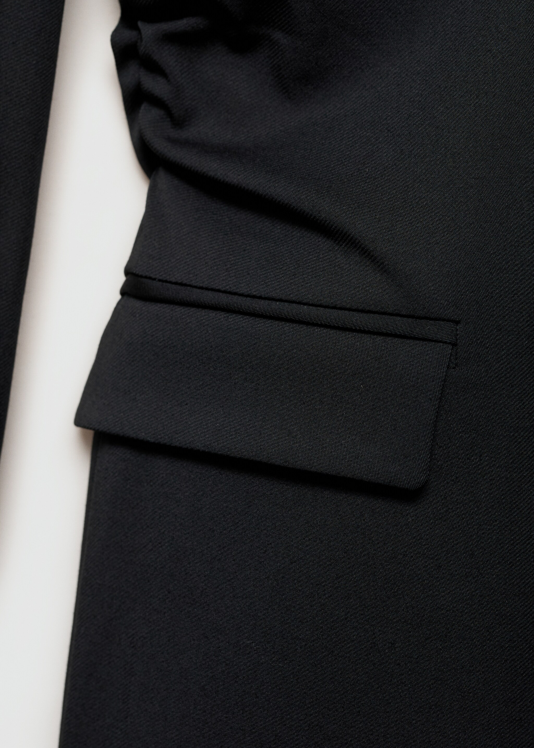 Blazer costume cintré - Détail de l'article 0, Noir. Ref: 77066760-00.