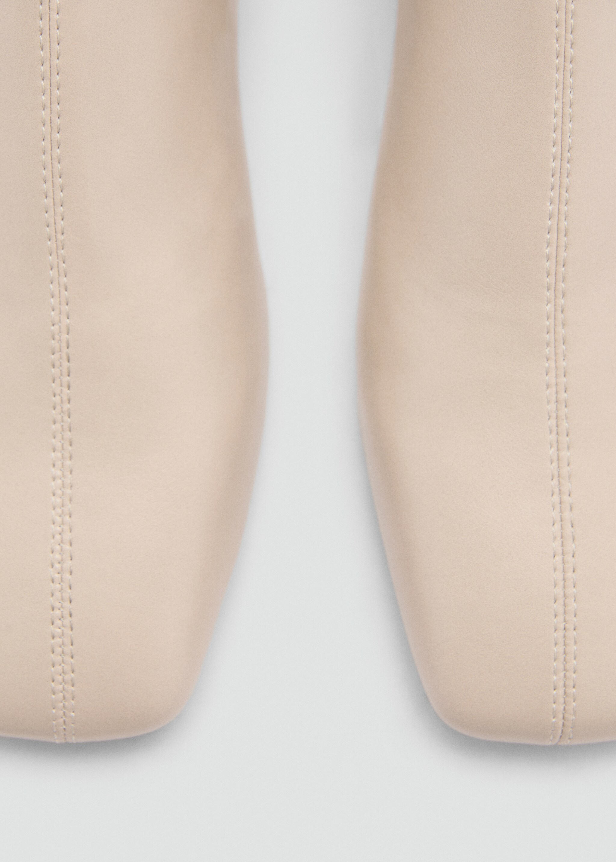 Hochschaftstiefel mit Reißverschluss - Detail des Artikels 2, Beige. Ref: 77067118-00.