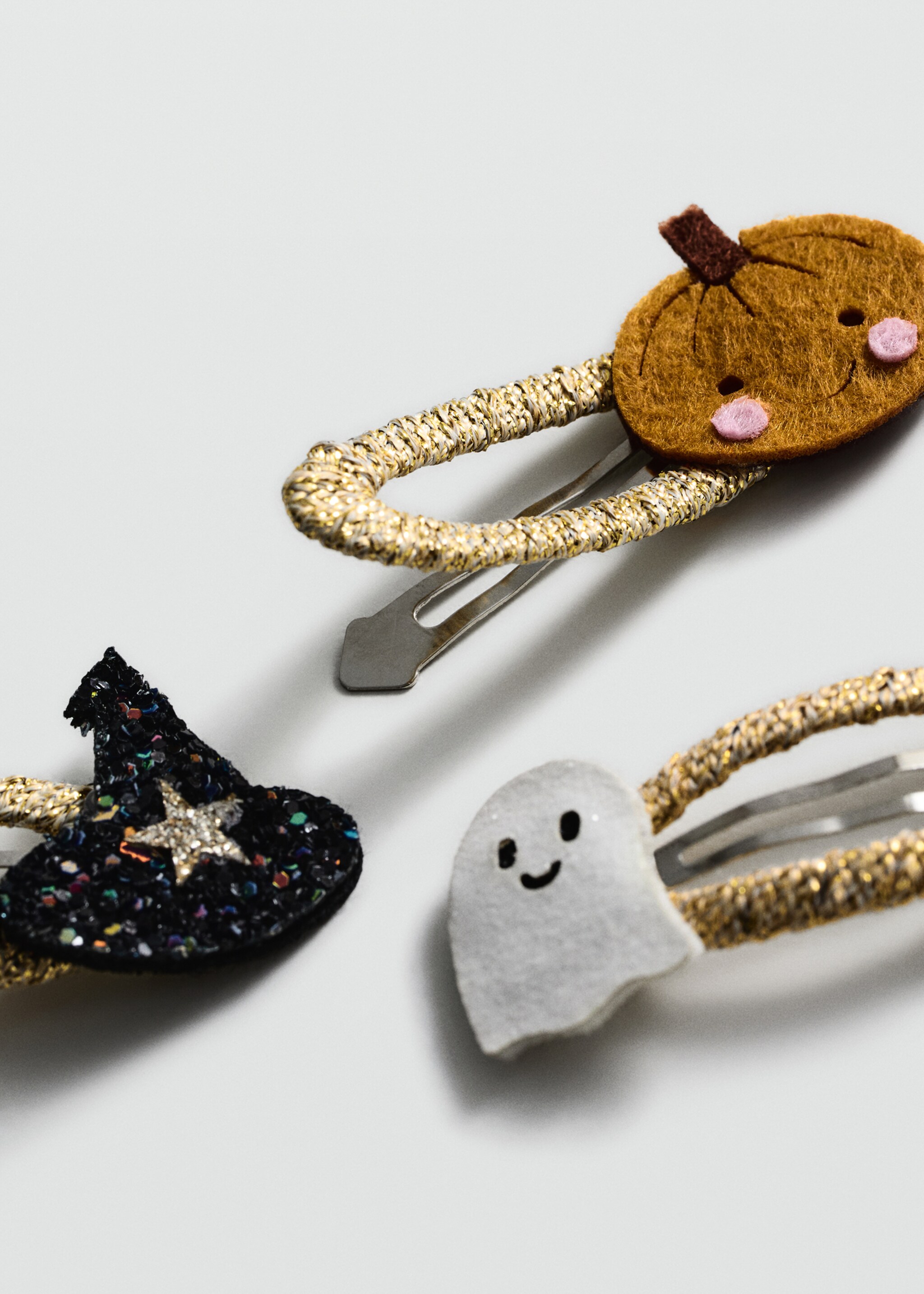 Pasador pelo halloween - Plano medio, Oro. Ref: 77067121-00.