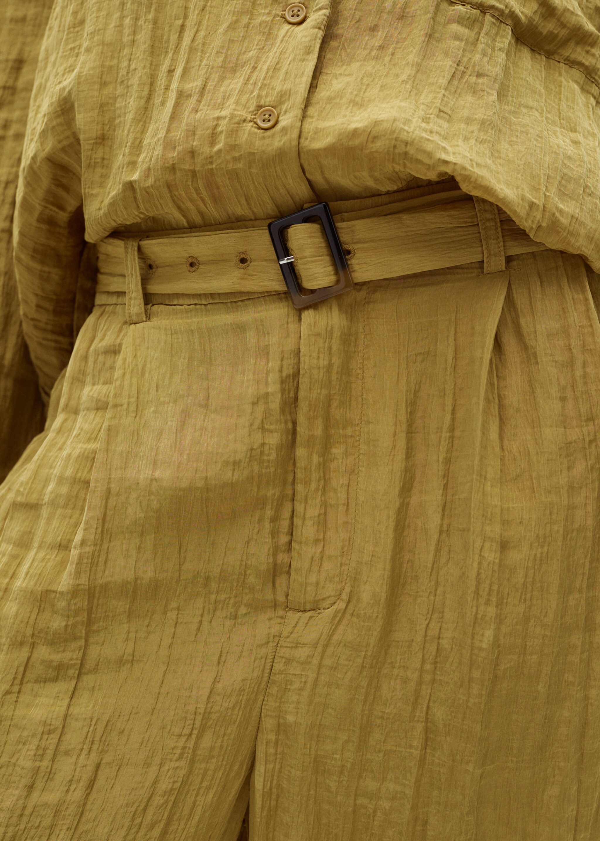 Textured trousers with belt - Details of the article 1