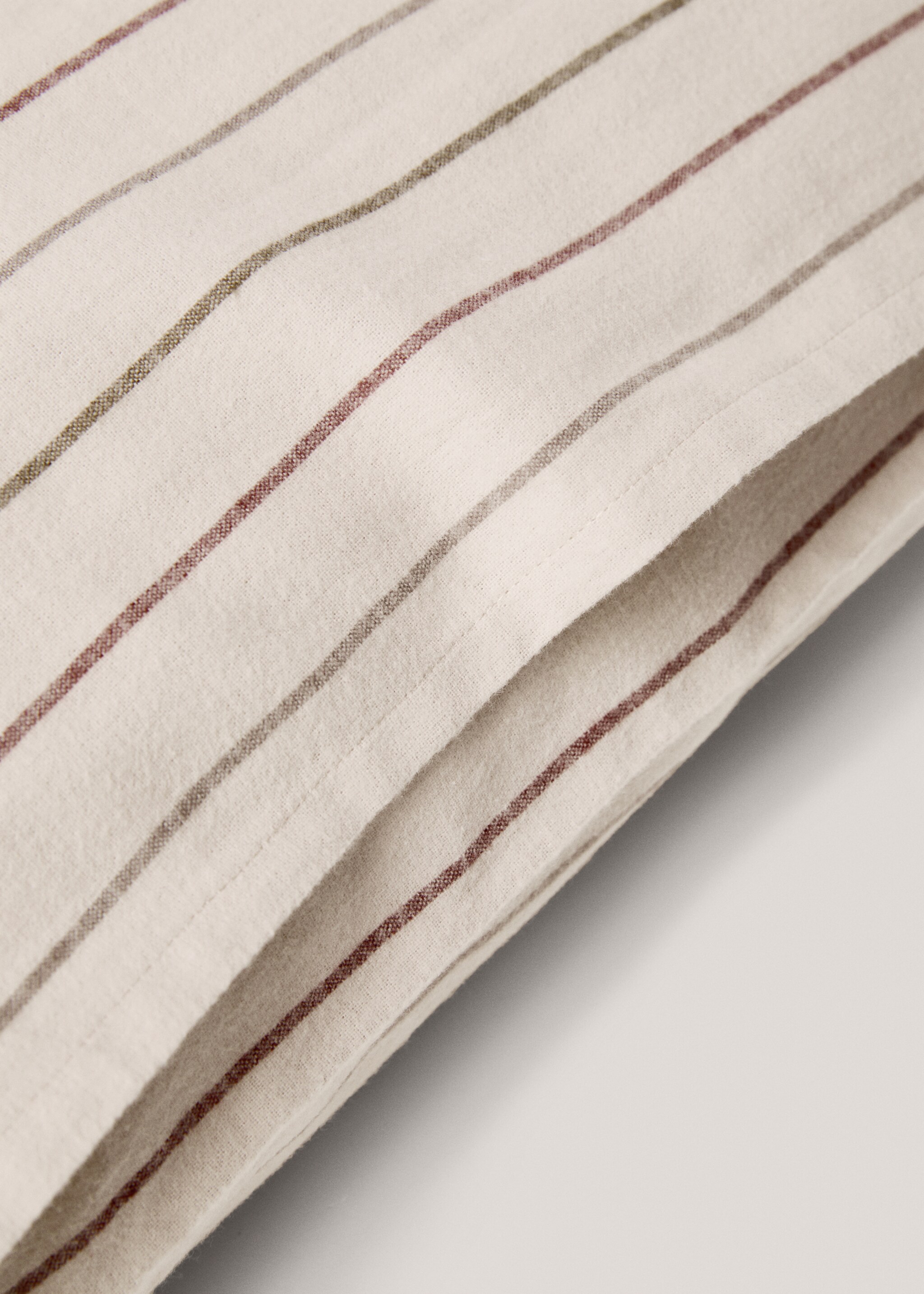 Gestreifter Kopfkissenbezug aus Flanell 50 x 75 cm - Detail des Artikels 2, Beige. Ref: 77067653-00.