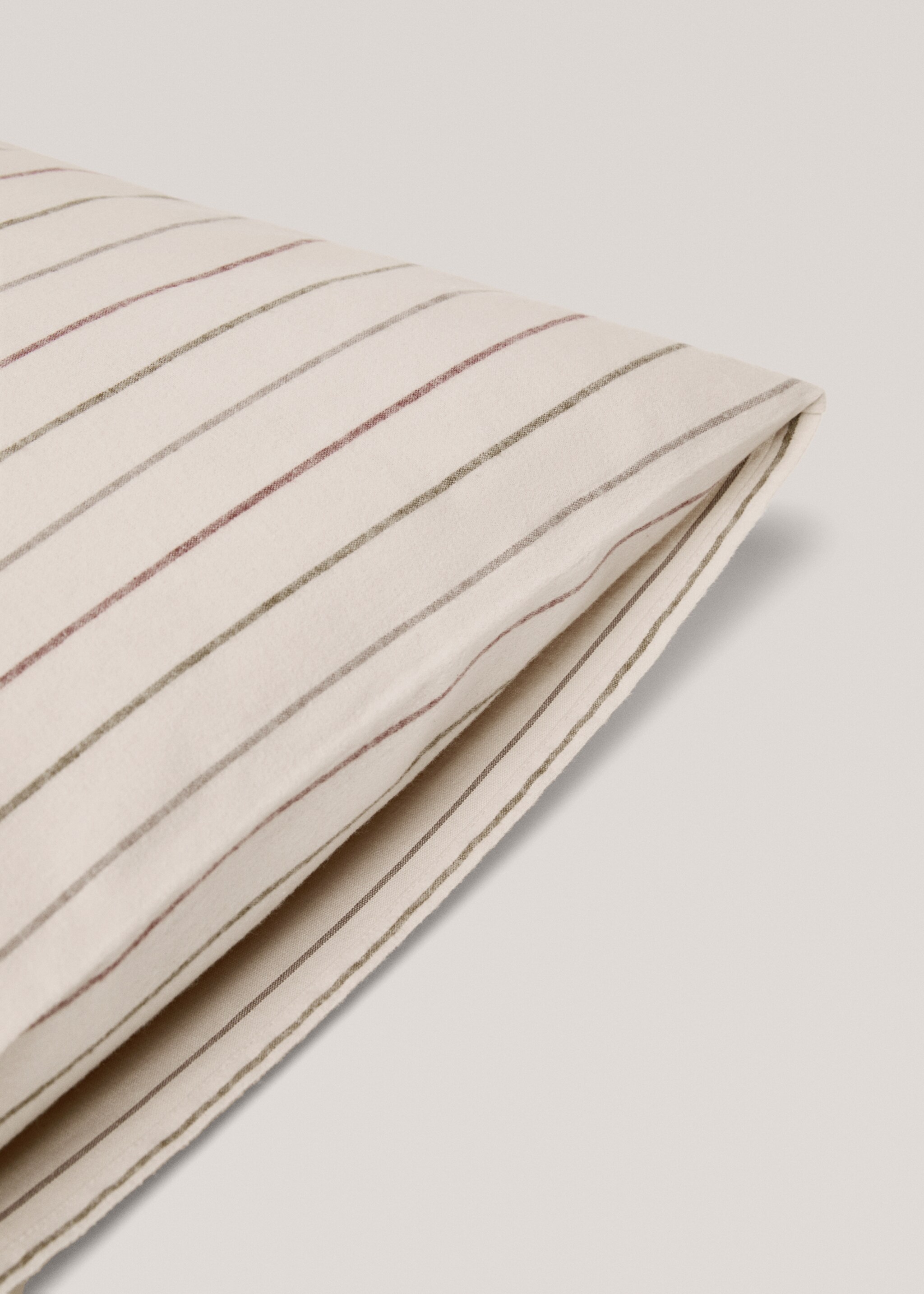 Gestreifter Kopfkissenbezug aus Flanell 50 x 75 cm - Detail des Artikels 3, Beige. Ref: 77067653-00.
