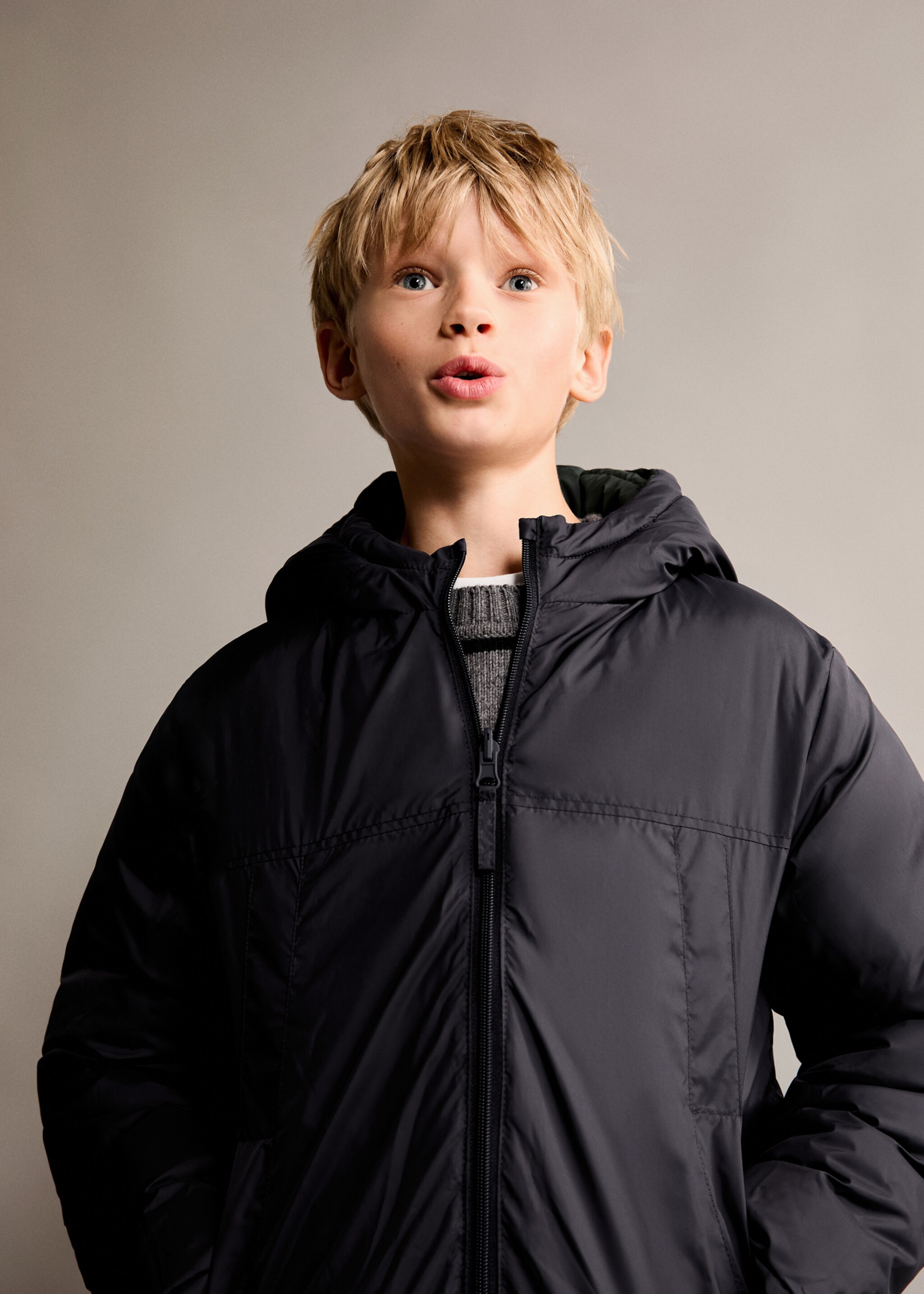Quilted reversible anorak - Medium plane, Dark Green. Ref: 77067660-00.