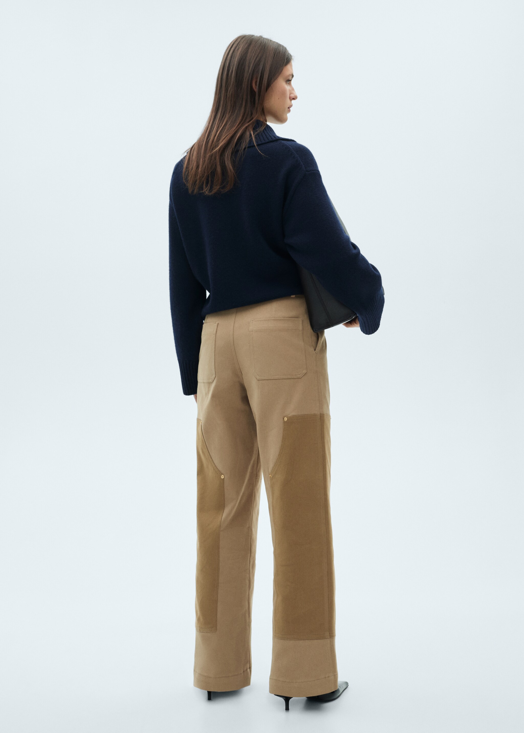 Pantalon empiècements contrastants - Verso de l’article, Beige. Ref: 77067670-00.