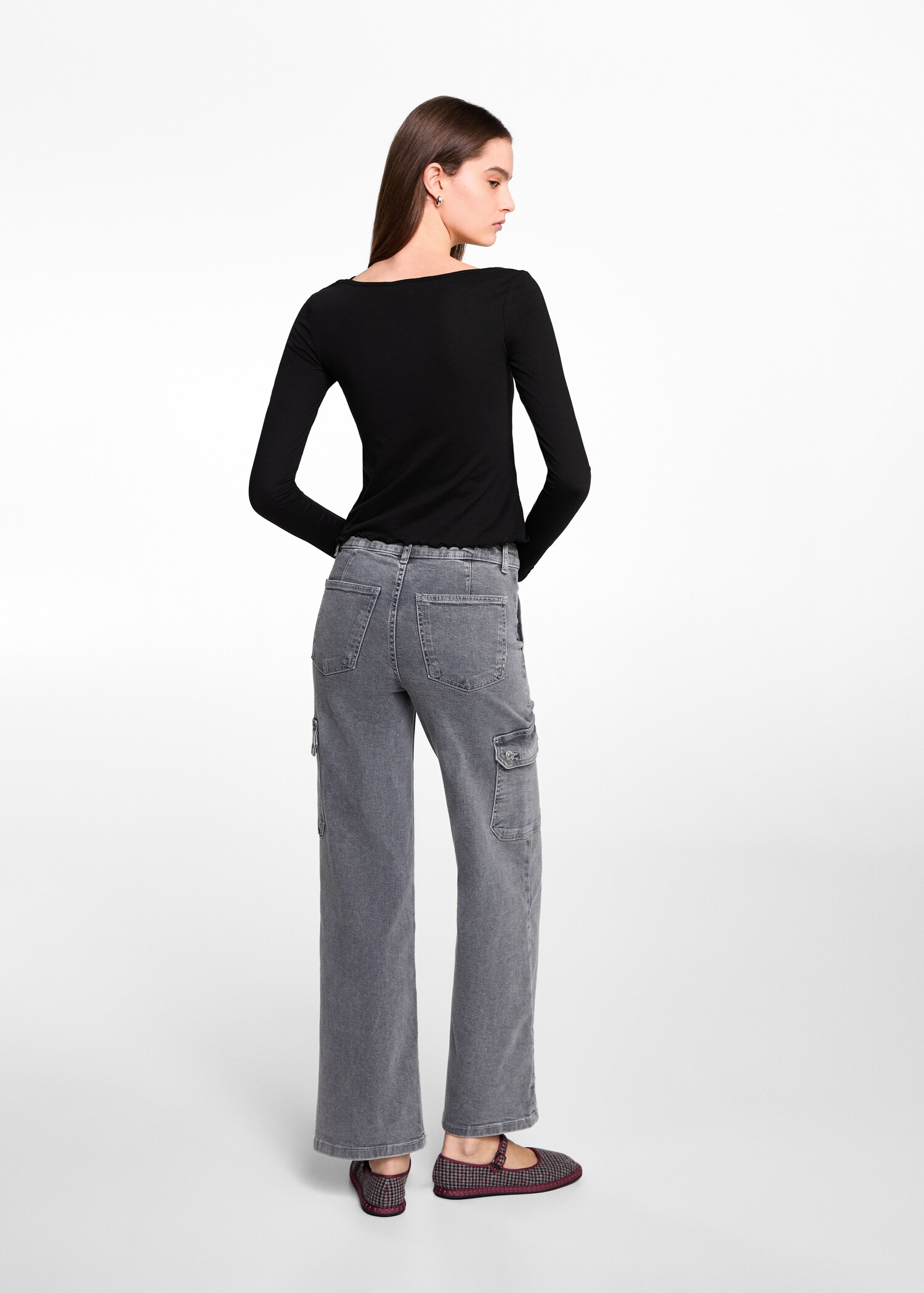 Long-sleeved t-shirt with strap - Reverse of the article