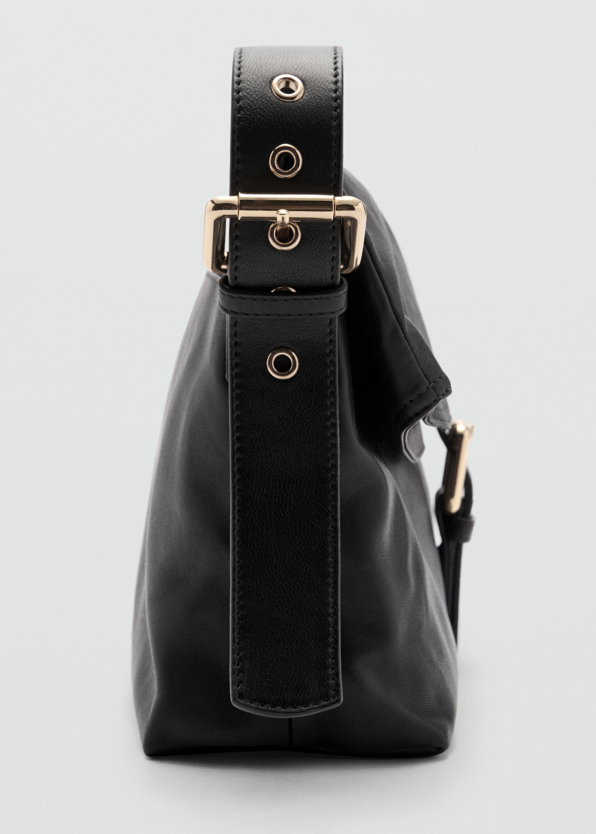Bolso piel hebilla - Detalle del artículo 1, Negro. Ref: 77067712-00.