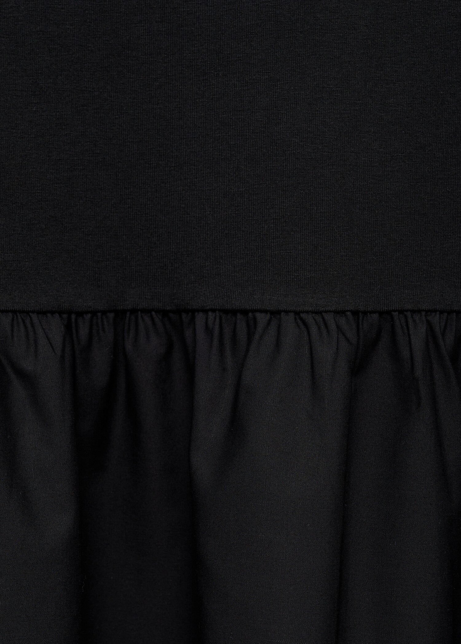 Kombiniertes Kleid in A-Linie - Detail des Artikels 8
