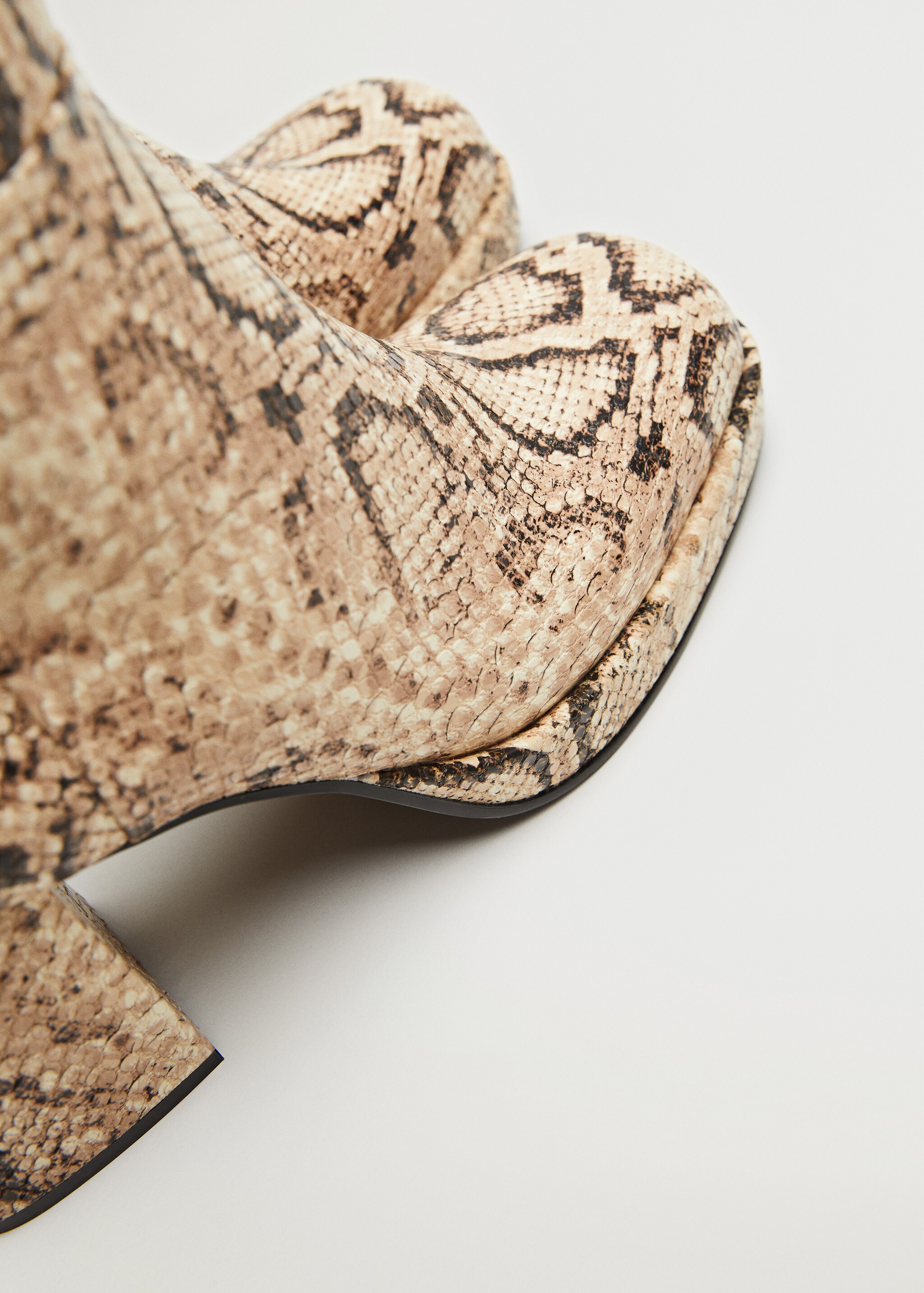 Botín serpiente tacón - Detalle del artículo 3