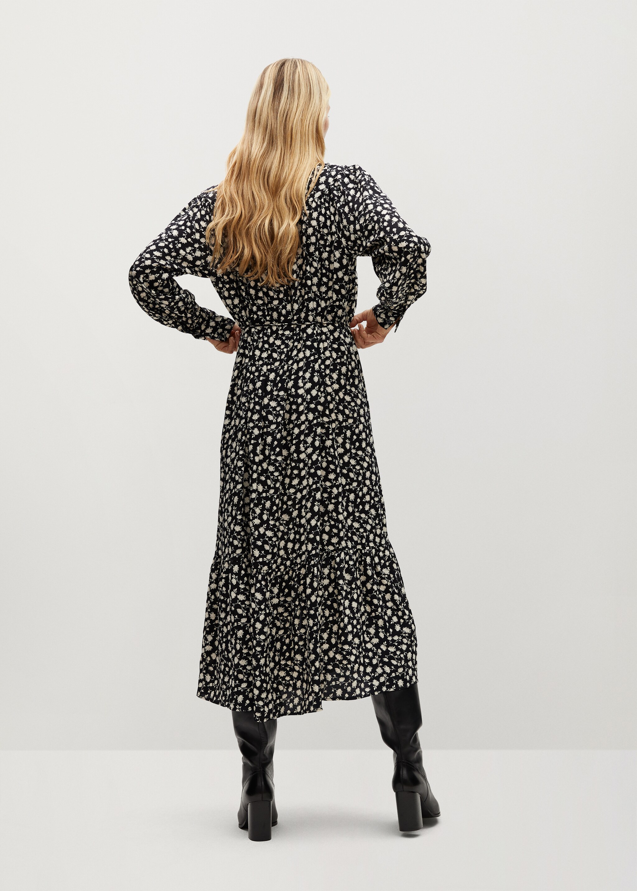 Ruffle printed dress - Reverse of the article