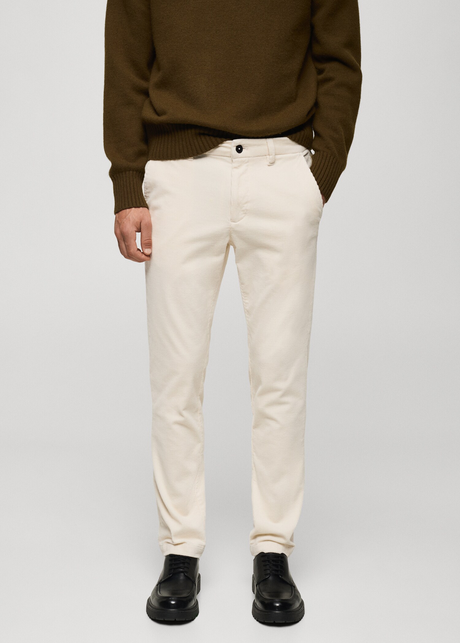 Slim Fit-Cordhose - Mittlere Ansicht