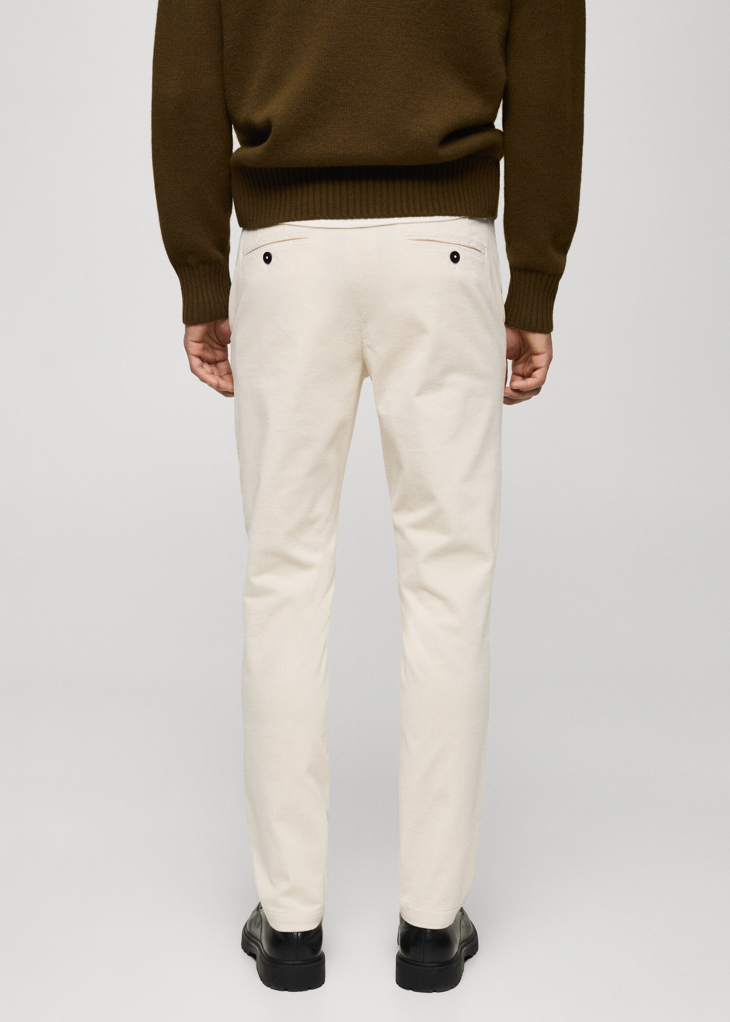 Slim Fit-Cordhose - Rückseite des Artikels