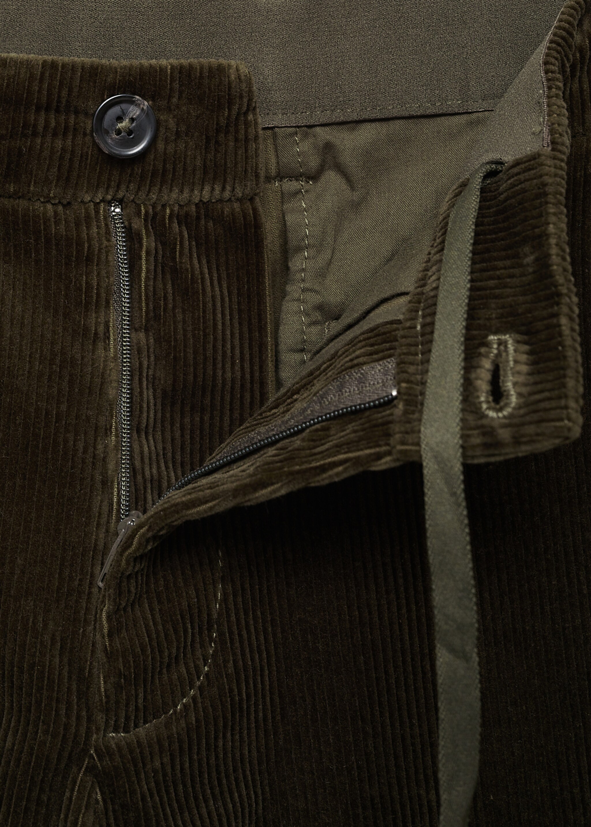 Slim Fit-Cordhose - Detail des Artikels 8, Khaki. Ref: 77067913-00.
