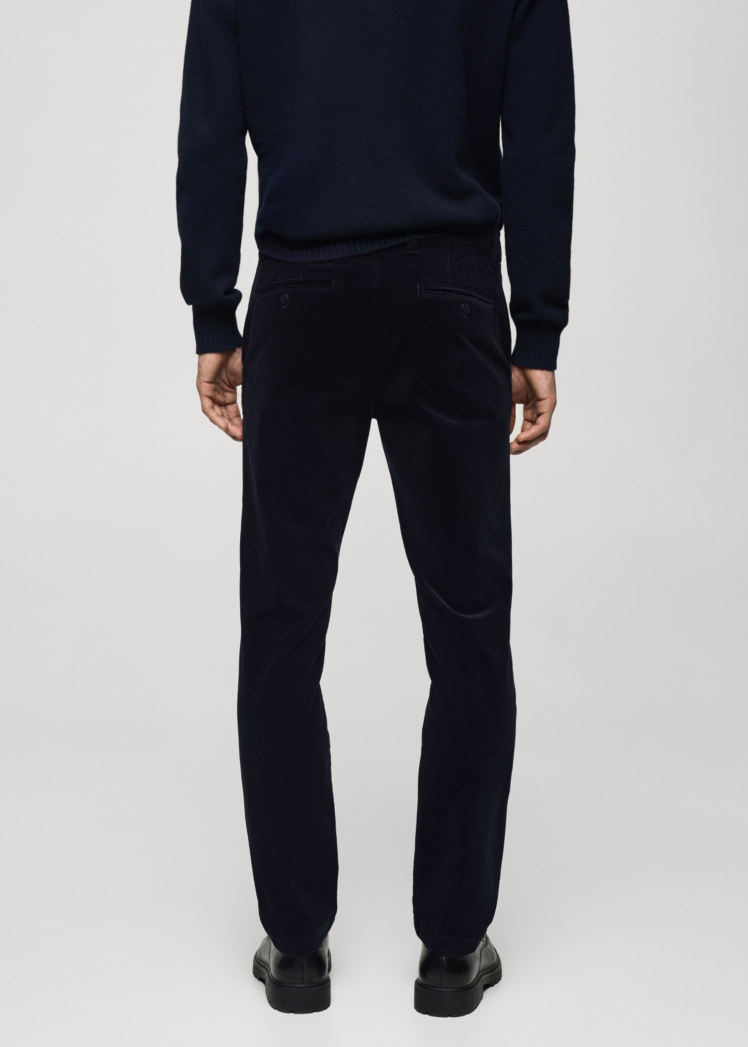 Slim Fit-Cordhose - Rückseite des Artikels