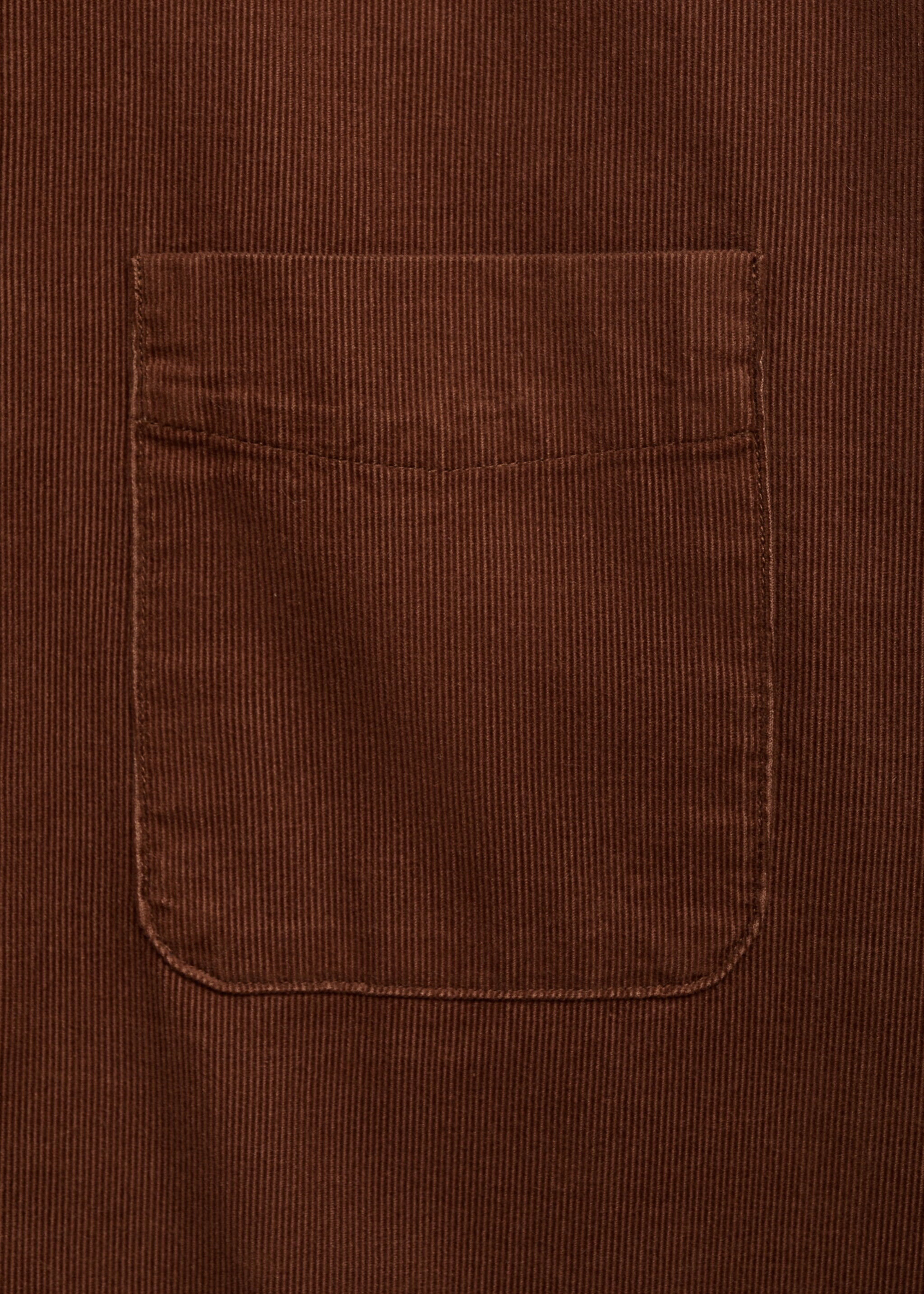 Classic fit košulja od mikro samta - Detalji artikla 8, Smeđa. Ref: 77067924-00.