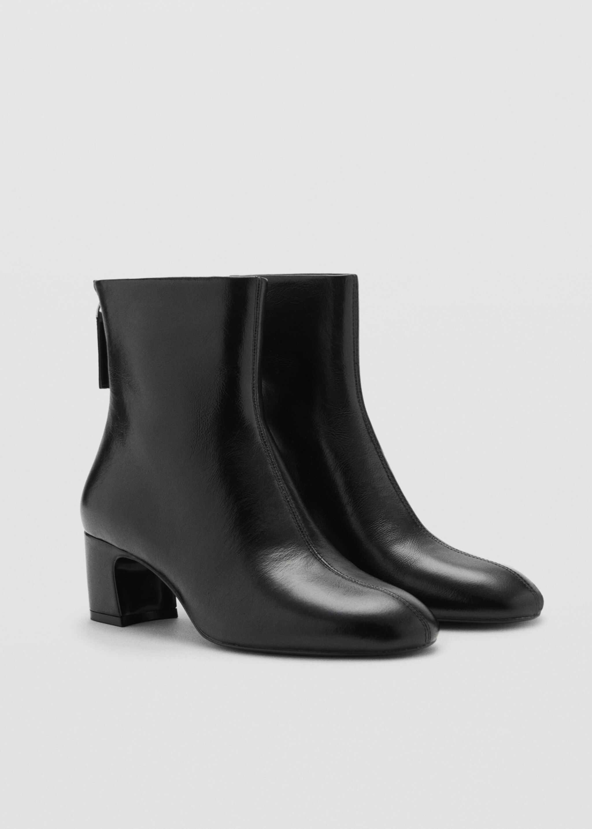 Bottines cuir zip - Plan moyen, Noir. Ref: 77067930-00.