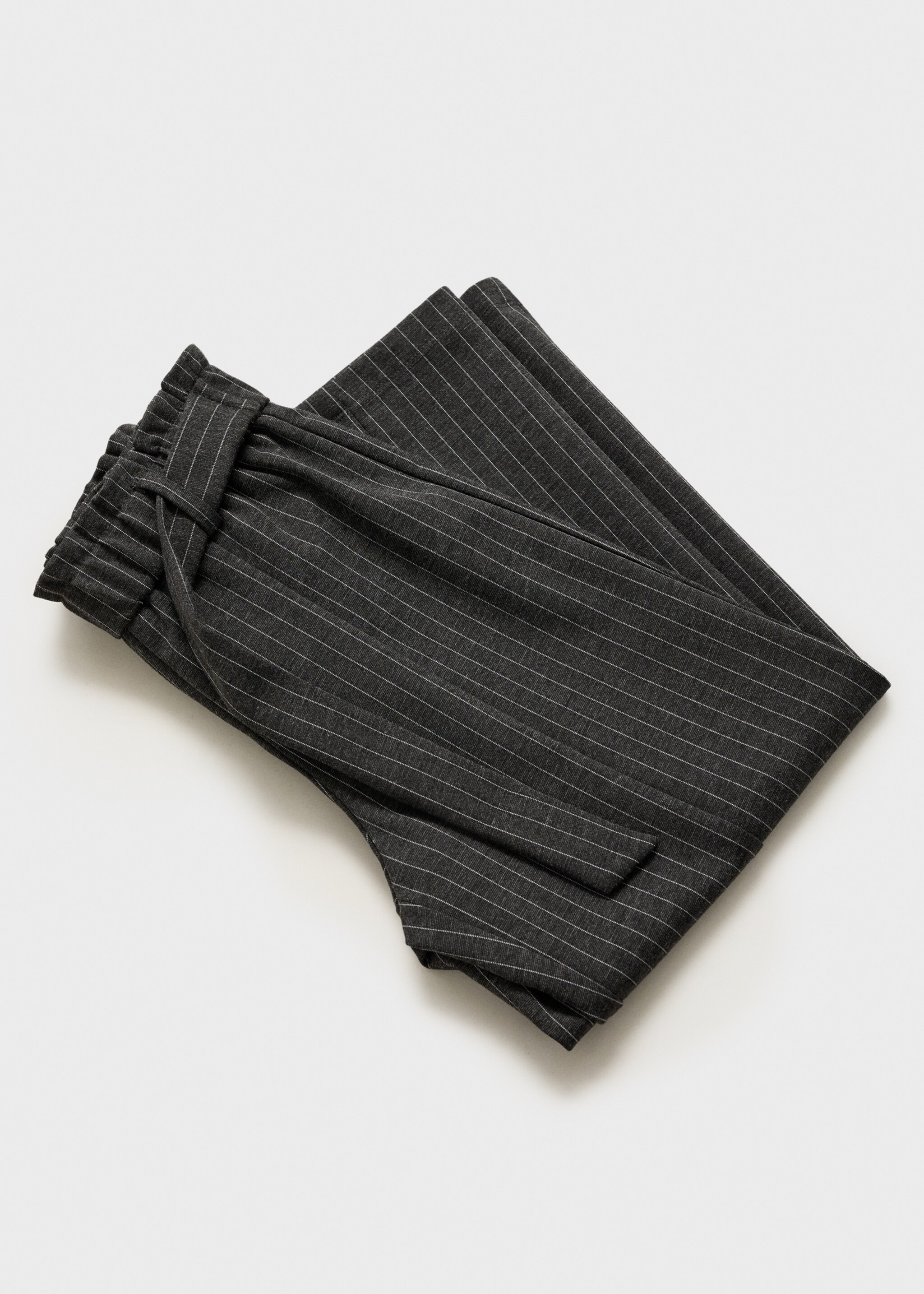 Pantalón culotte rayas - Detalle del artículo 0, Gris antracita. Ref: 77068270-00.