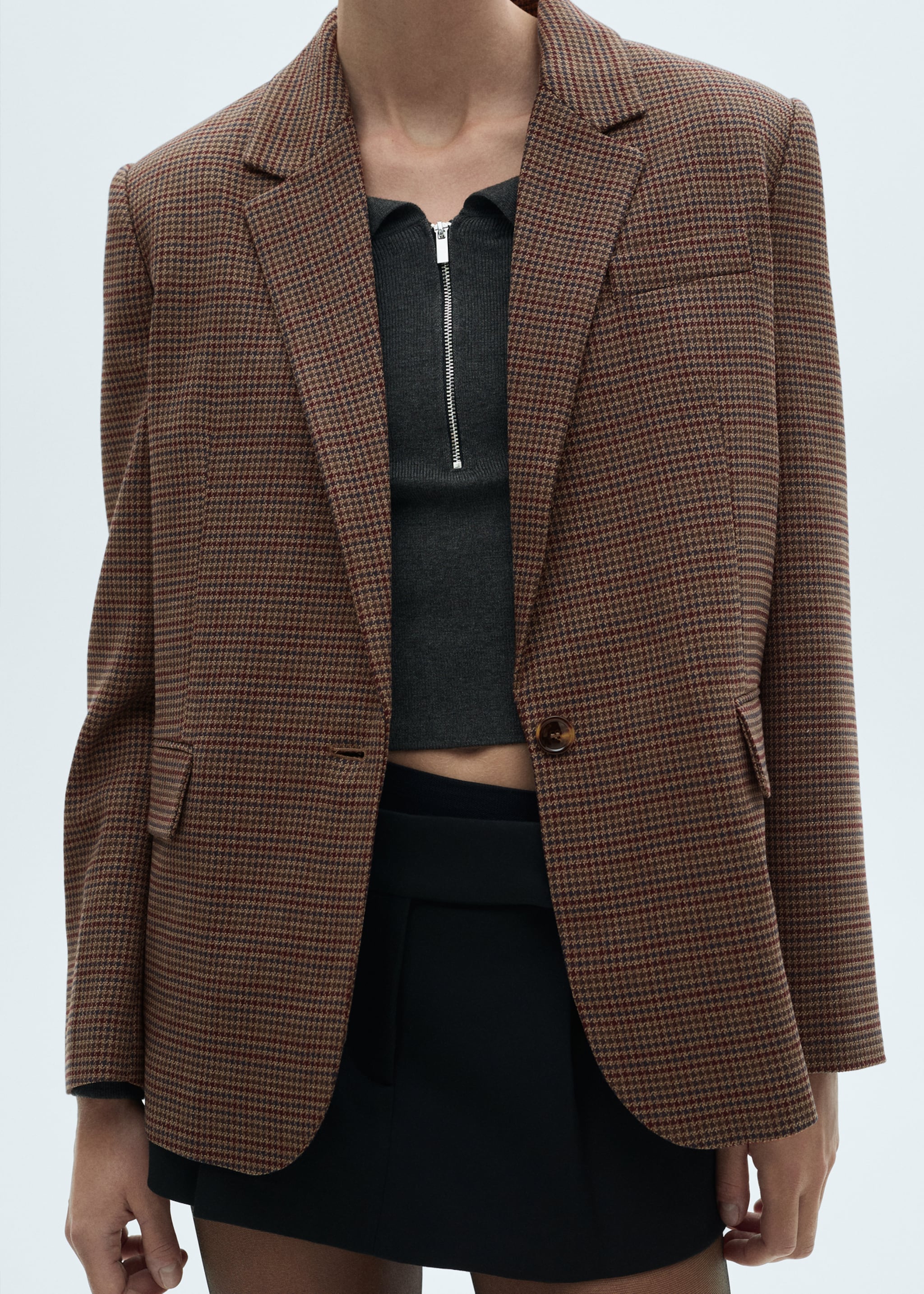 Houndstooth-check jacket - Details of the article 6, Maroon. Ref: 77068271-00.